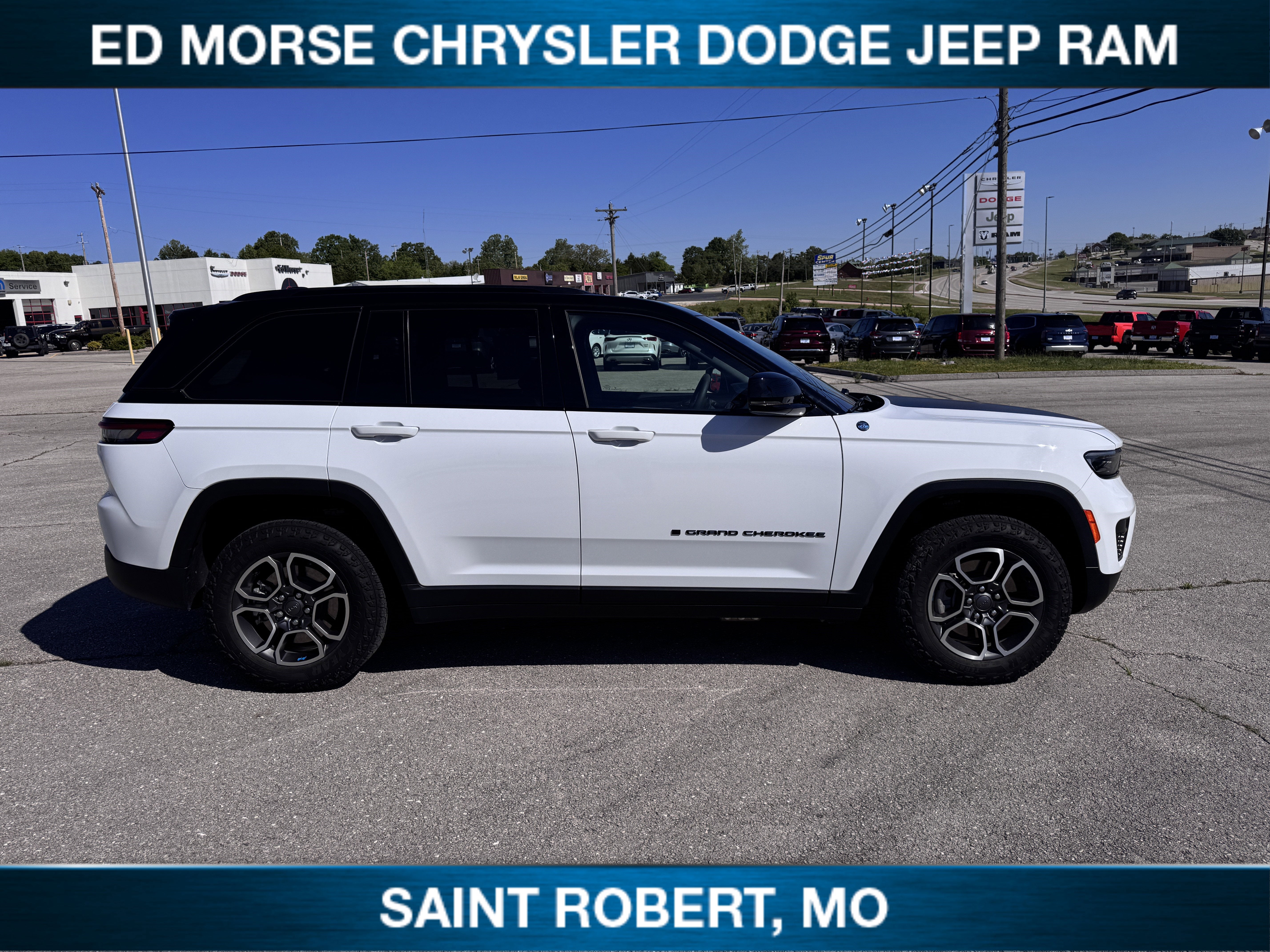 2023 Jeep Grand Cherokee 4xe Trailhawk