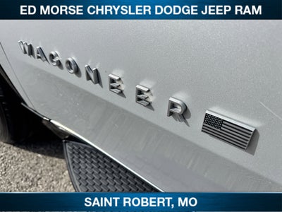 2023 Jeep Wagoneer Base