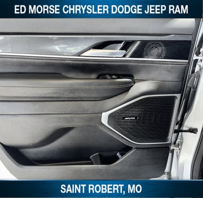 2023 Jeep Wagoneer Base