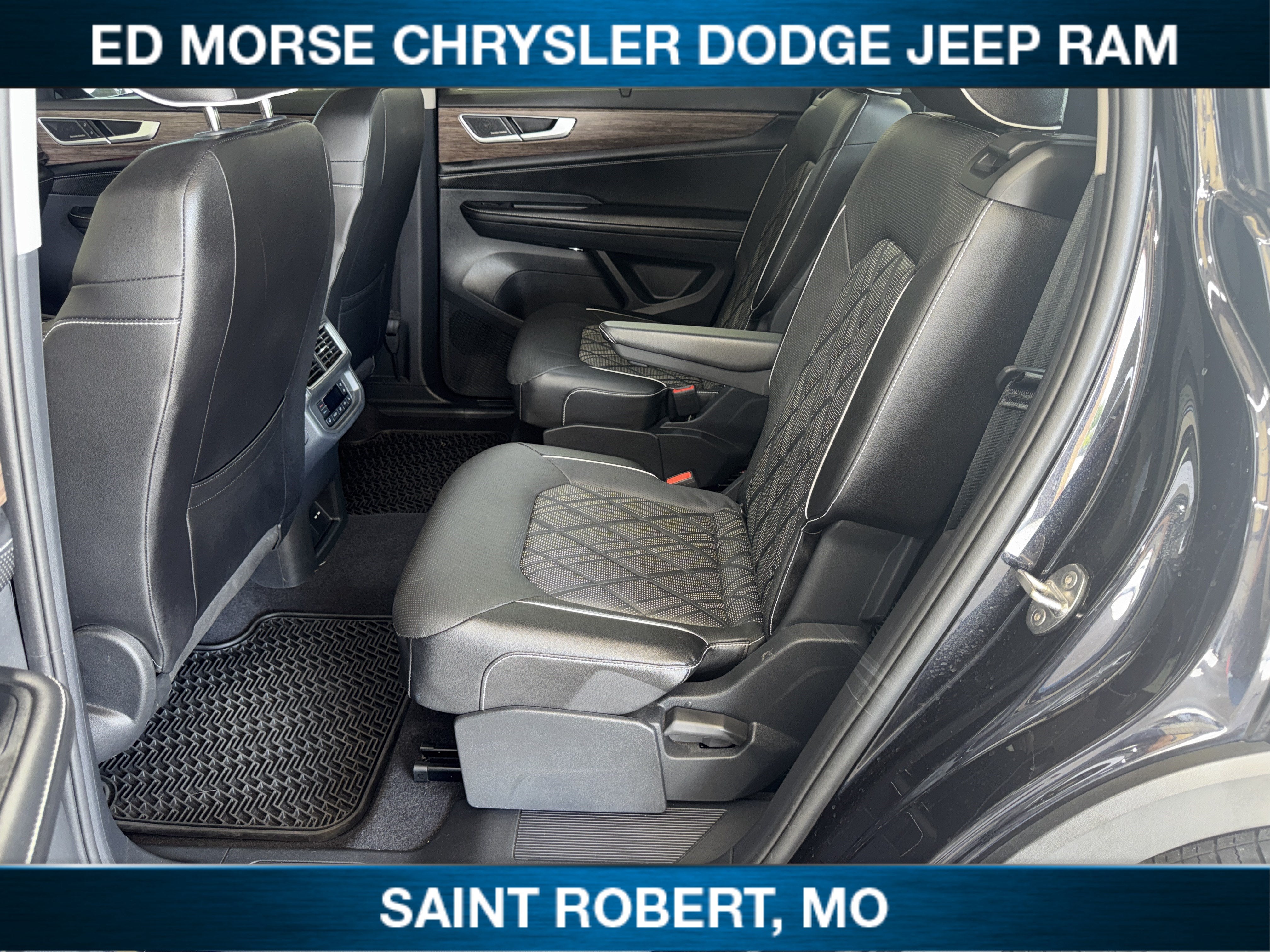 2024 Volkswagen Atlas 2.0T SEL Premium R-Line