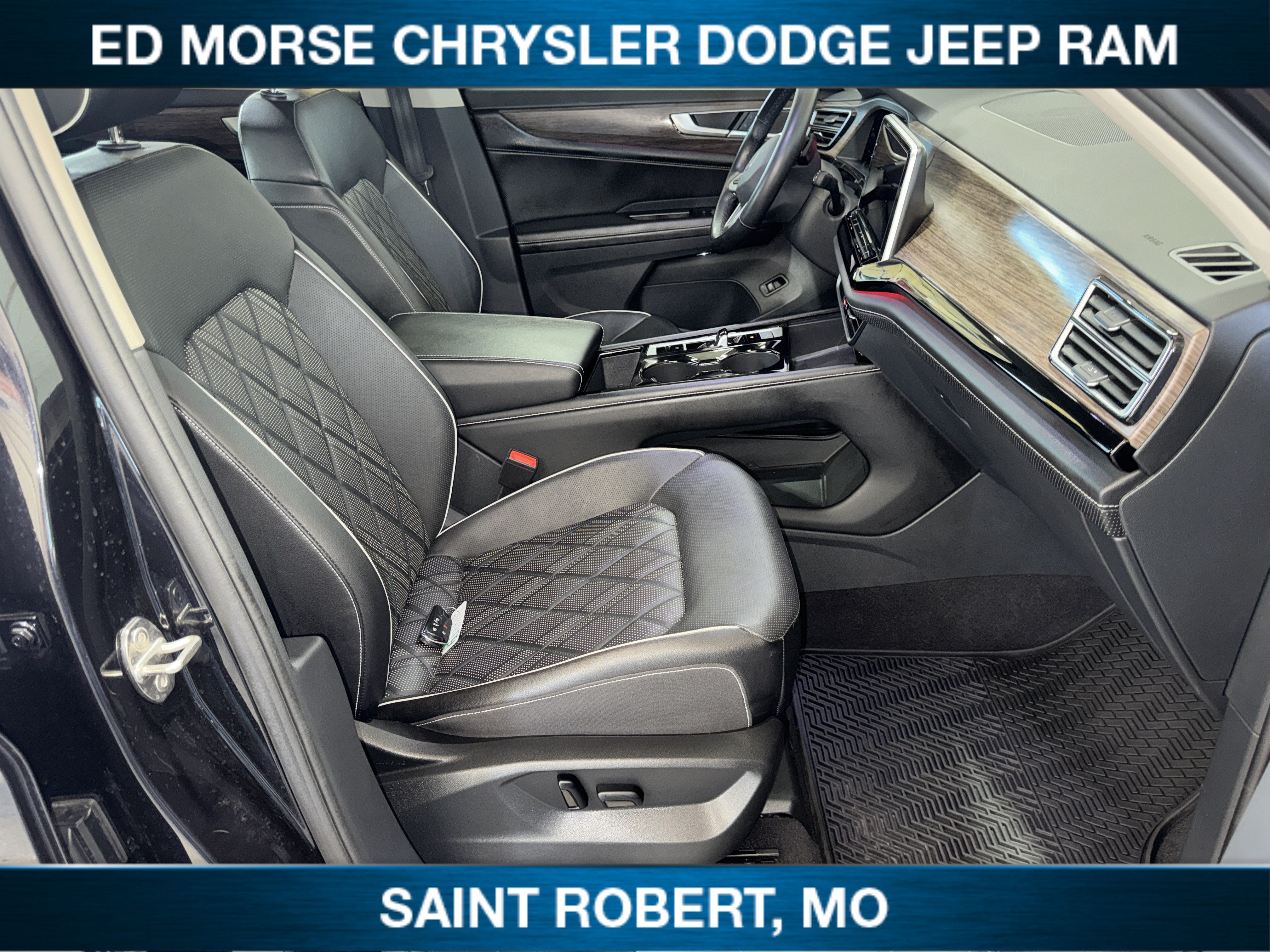 2024 Volkswagen Atlas 2.0T SEL Premium R-Line