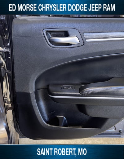 2020 Chrysler 300 Touring L