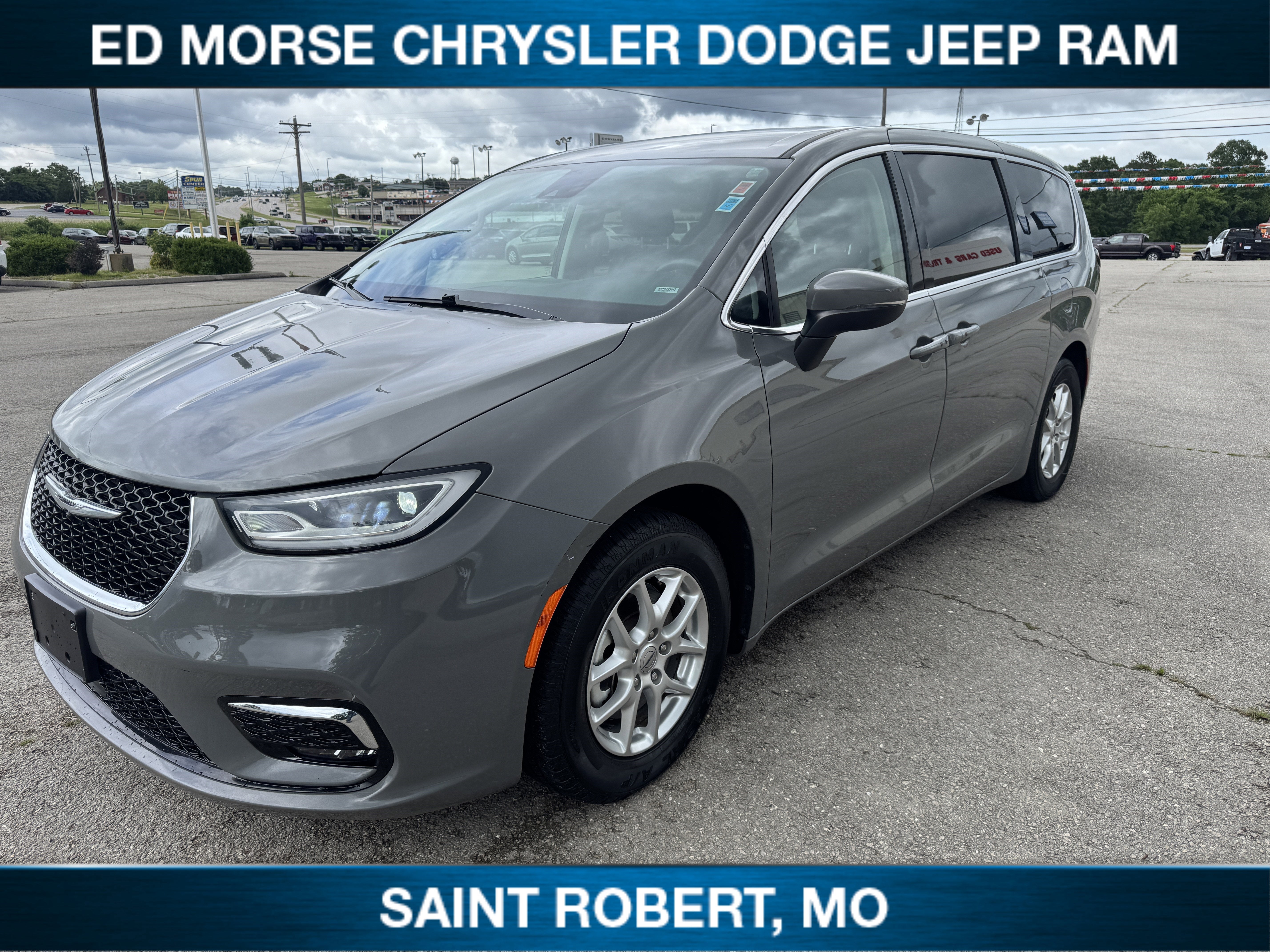 2023 Chrysler Pacifica Touring L