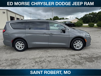 2023 Chrysler Pacifica Touring L