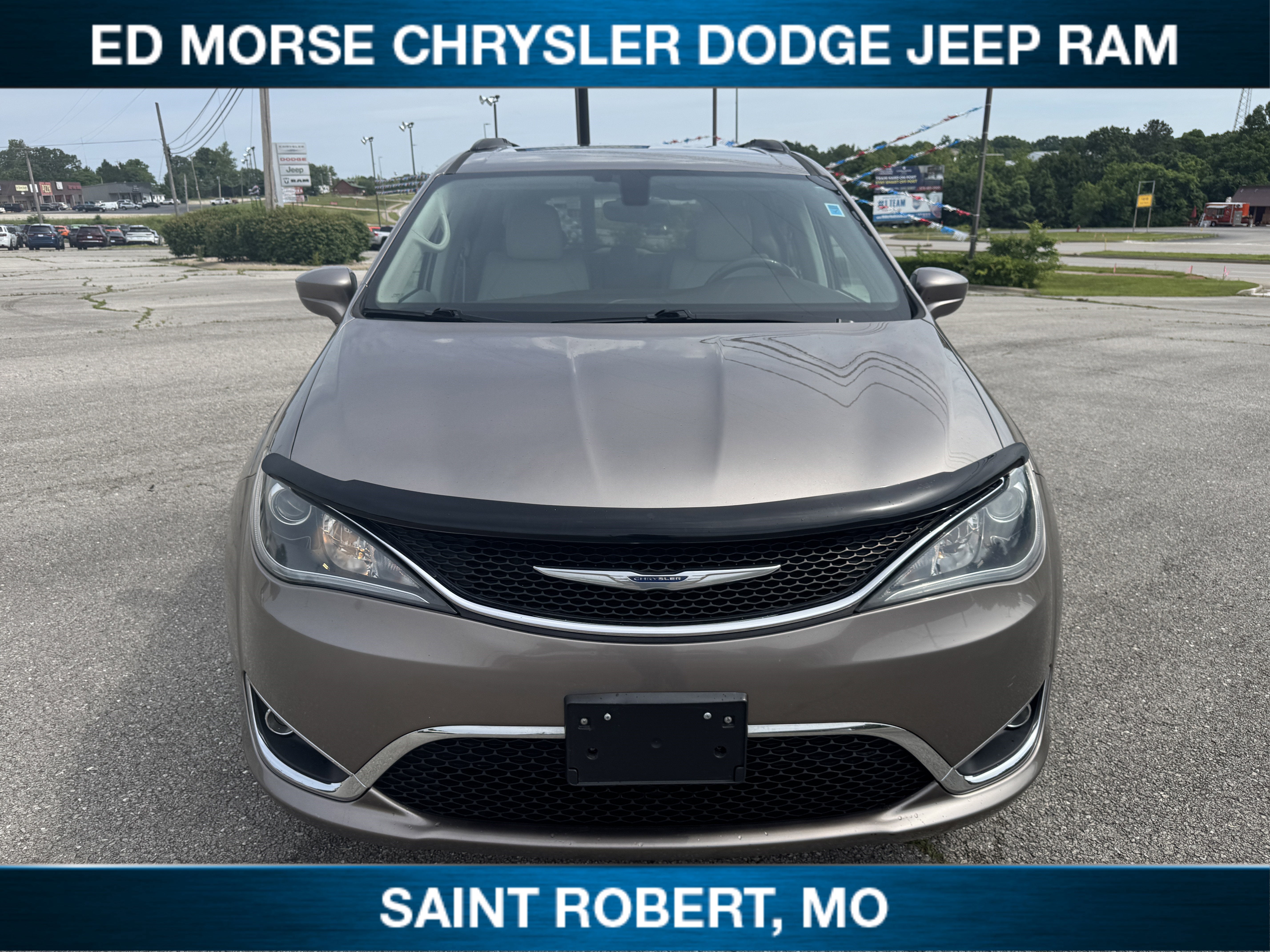 2017 Chrysler Pacifica Touring-L