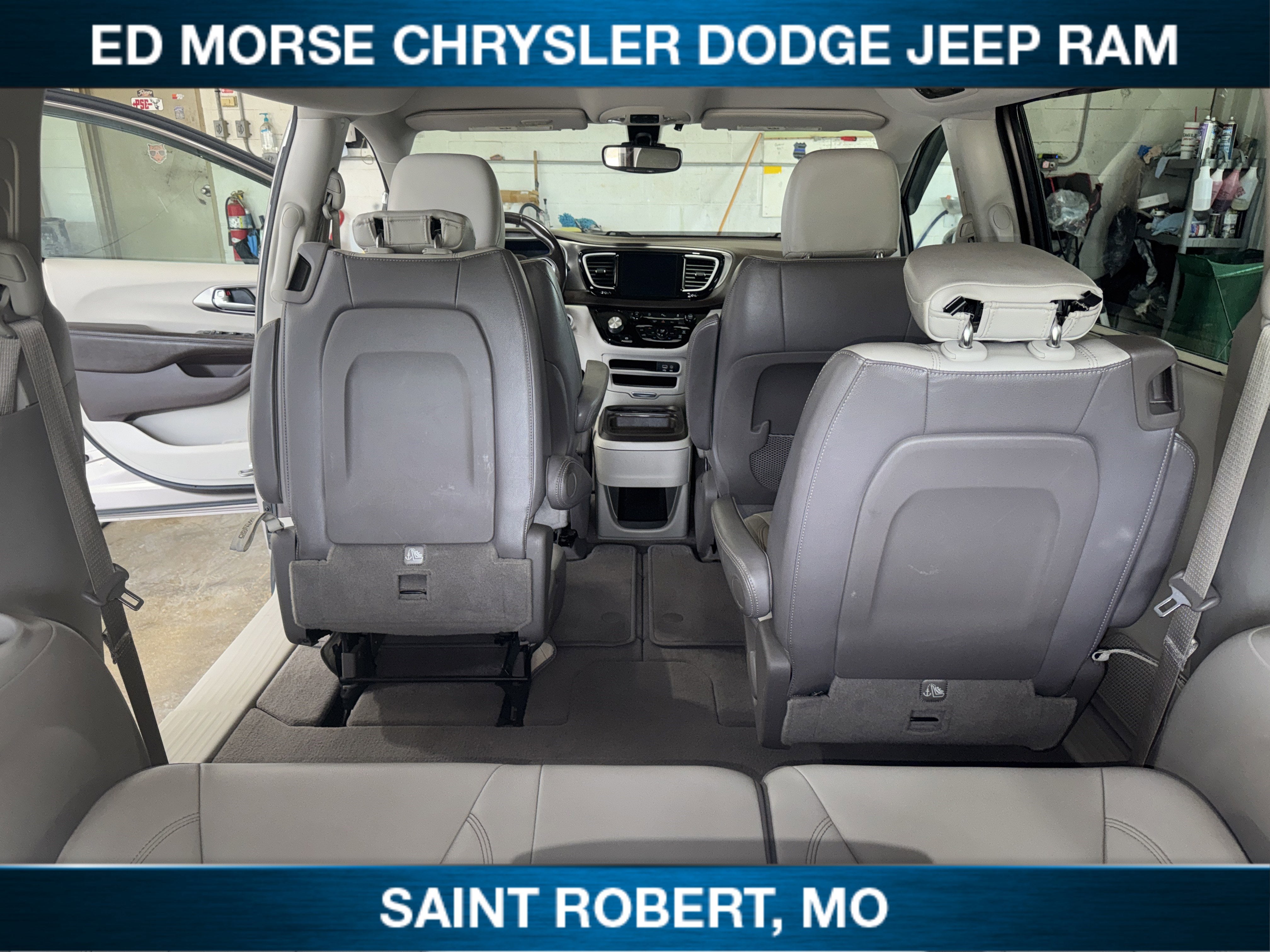 2017 Chrysler Pacifica Touring-L