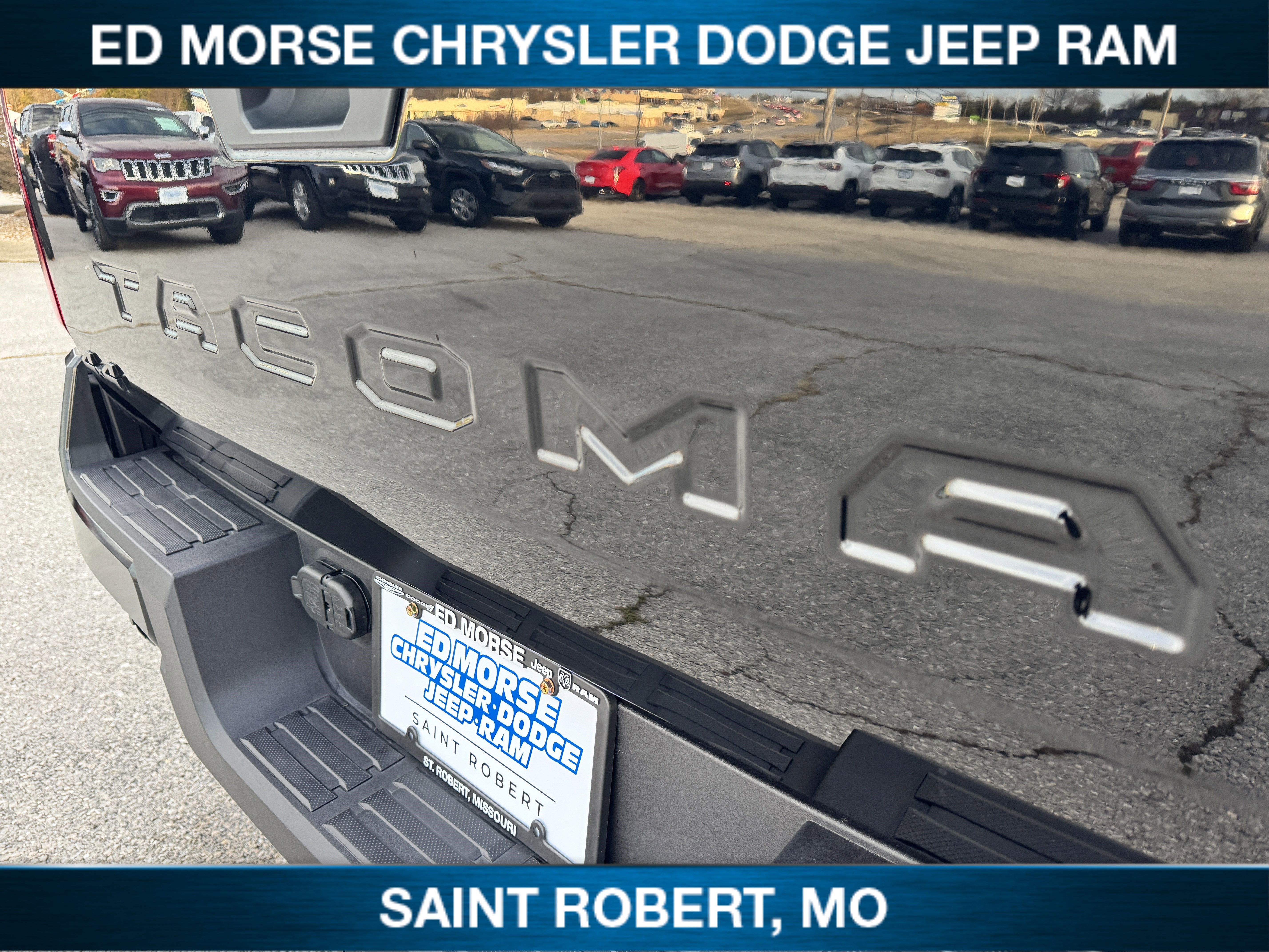 2025 Toyota Tacoma 4WD SR5