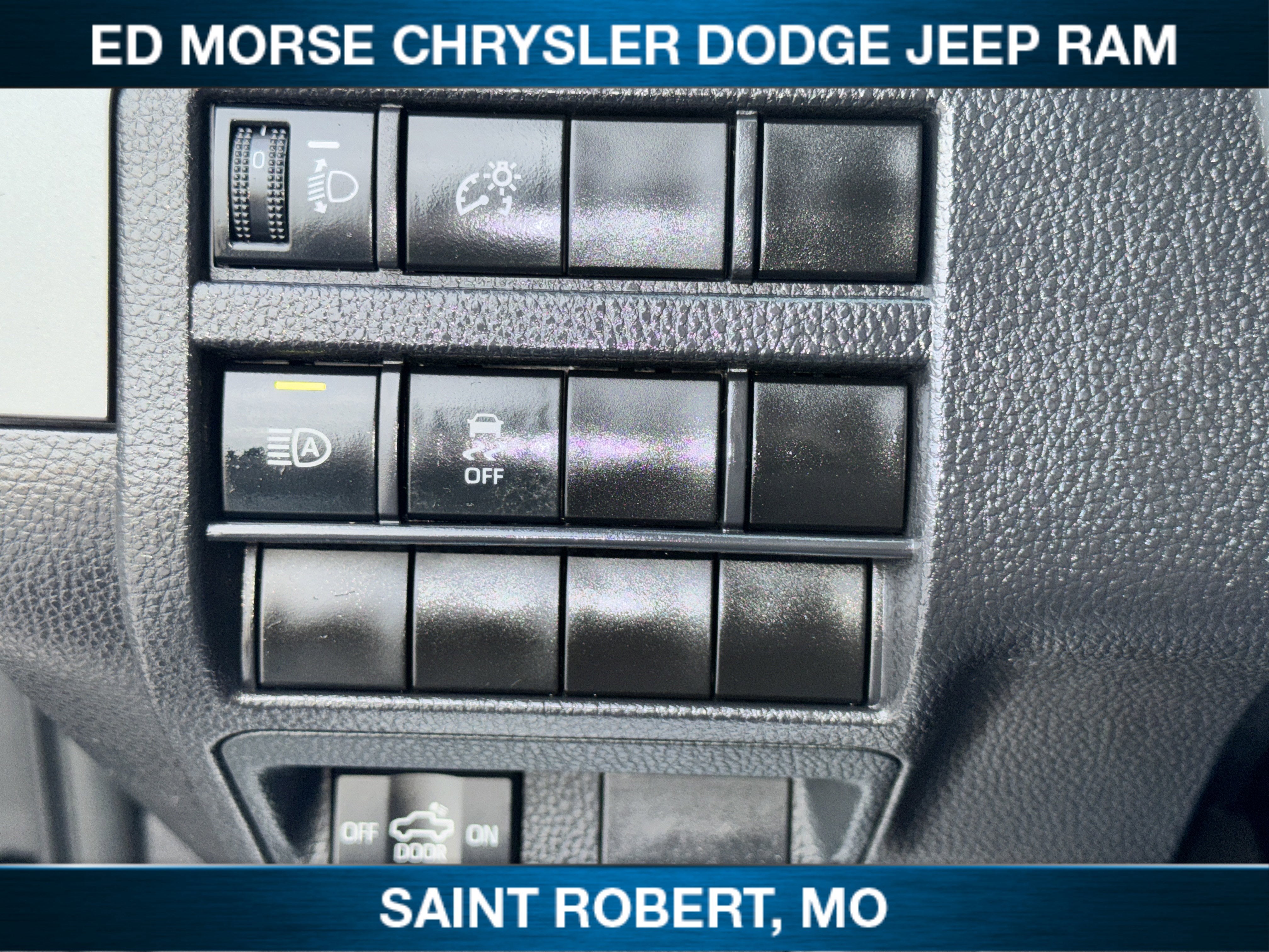 2025 Toyota Tacoma 4WD SR5