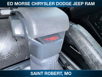 2025 Toyota Tacoma 4WD SR5