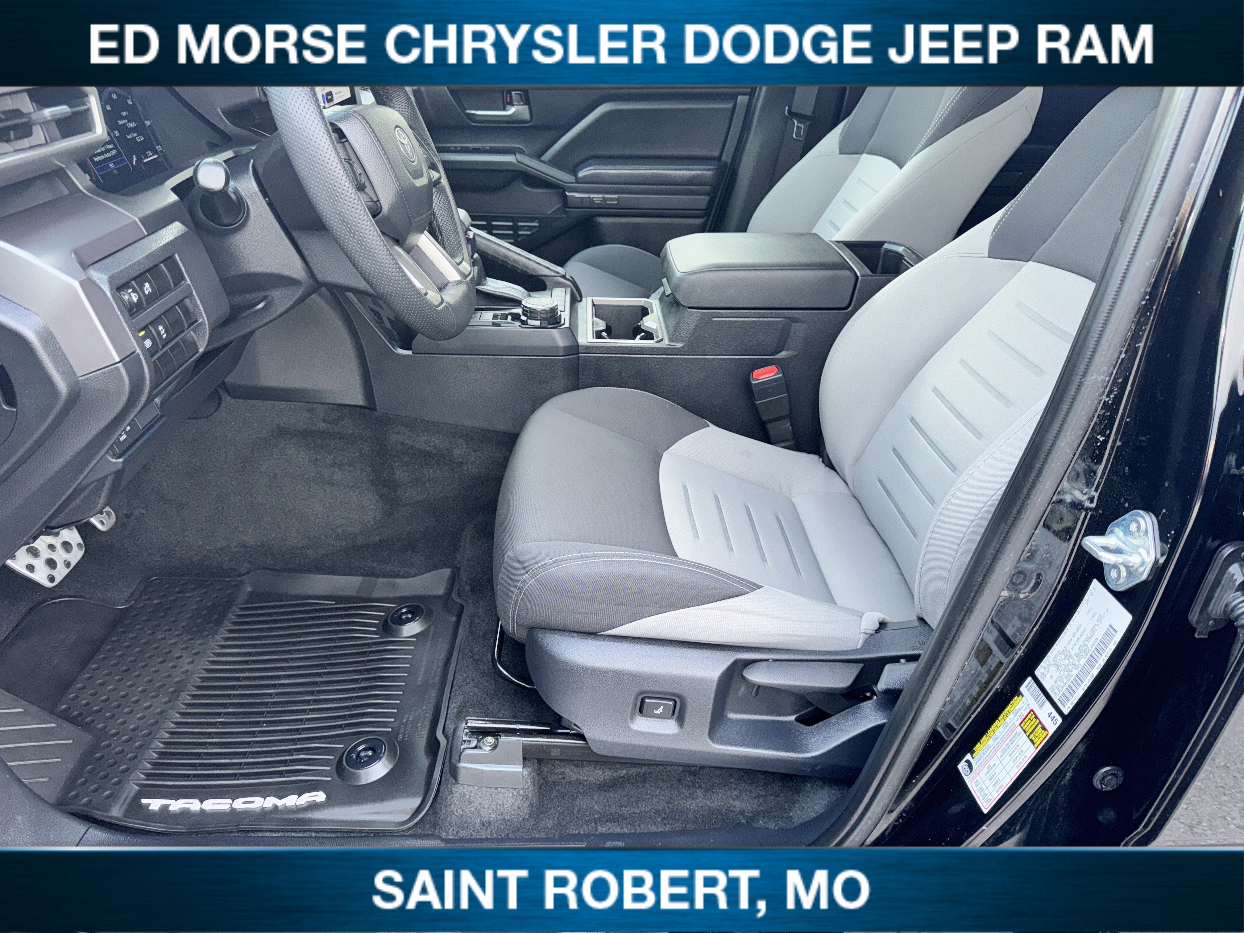 2025 Toyota Tacoma 4WD SR5