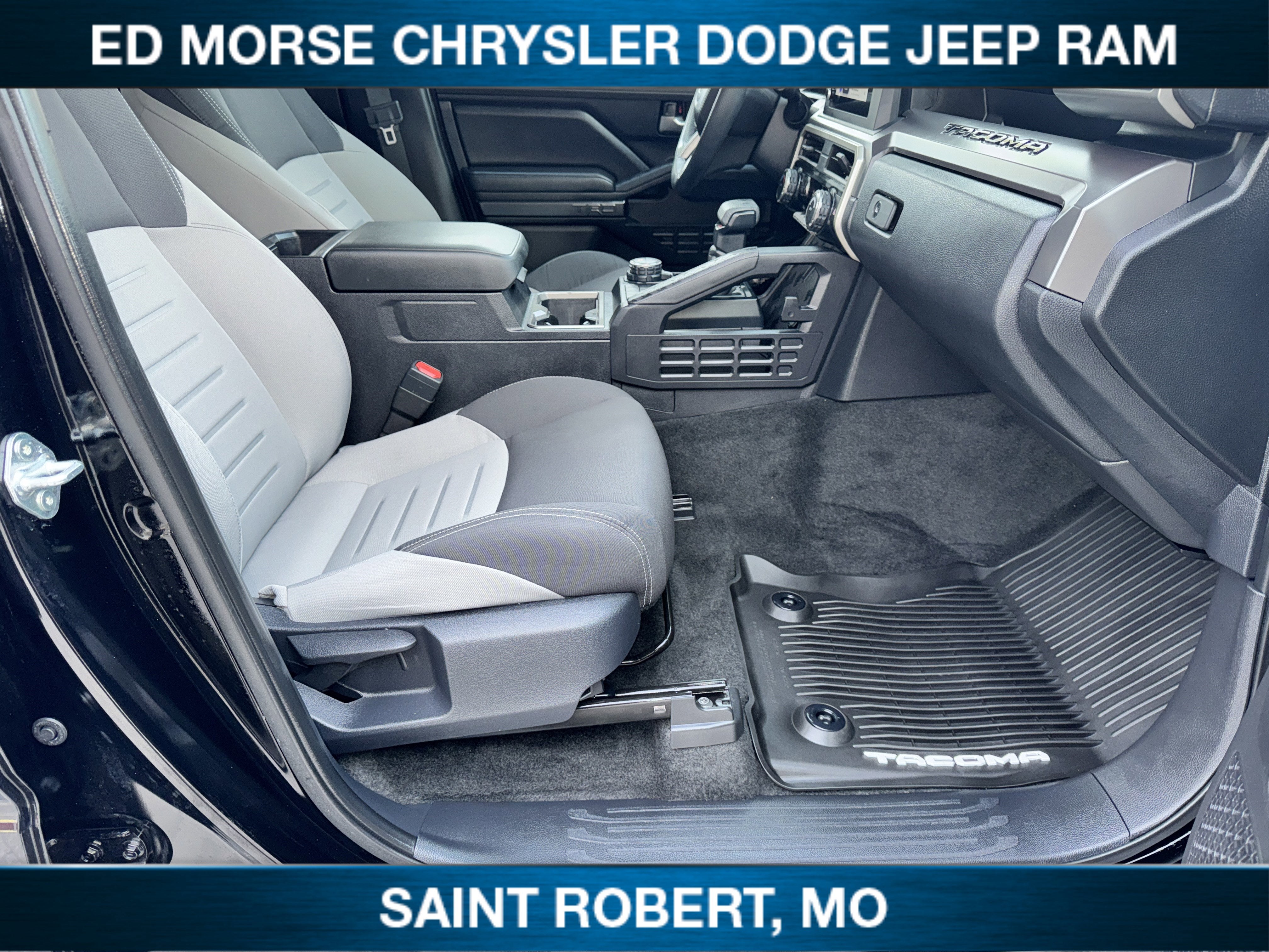 2025 Toyota Tacoma 4WD SR5