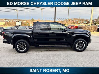 2025 Toyota Tacoma 4WD SR5