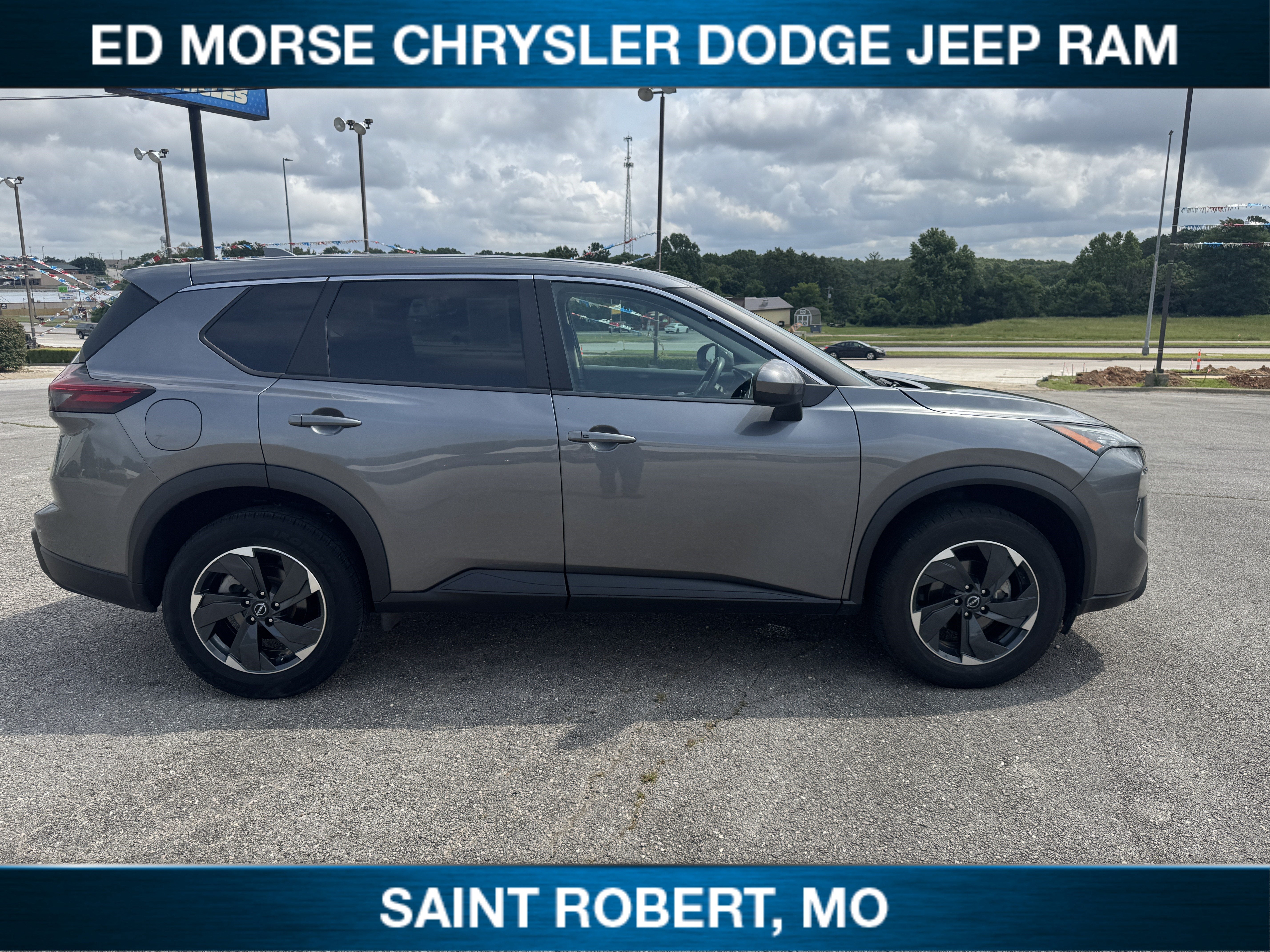 2024 Nissan Rogue SV