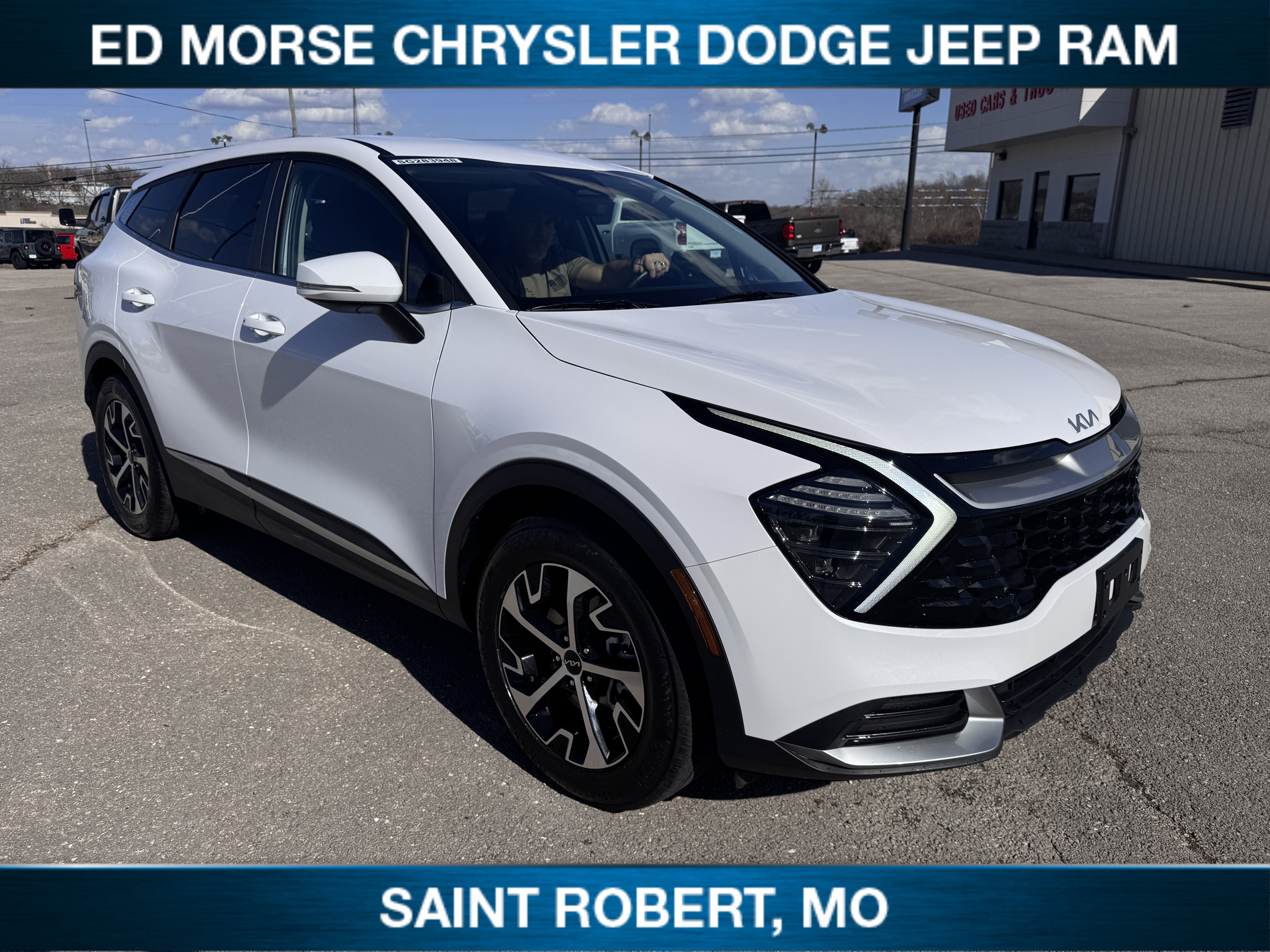 2025 Kia Sportage EX