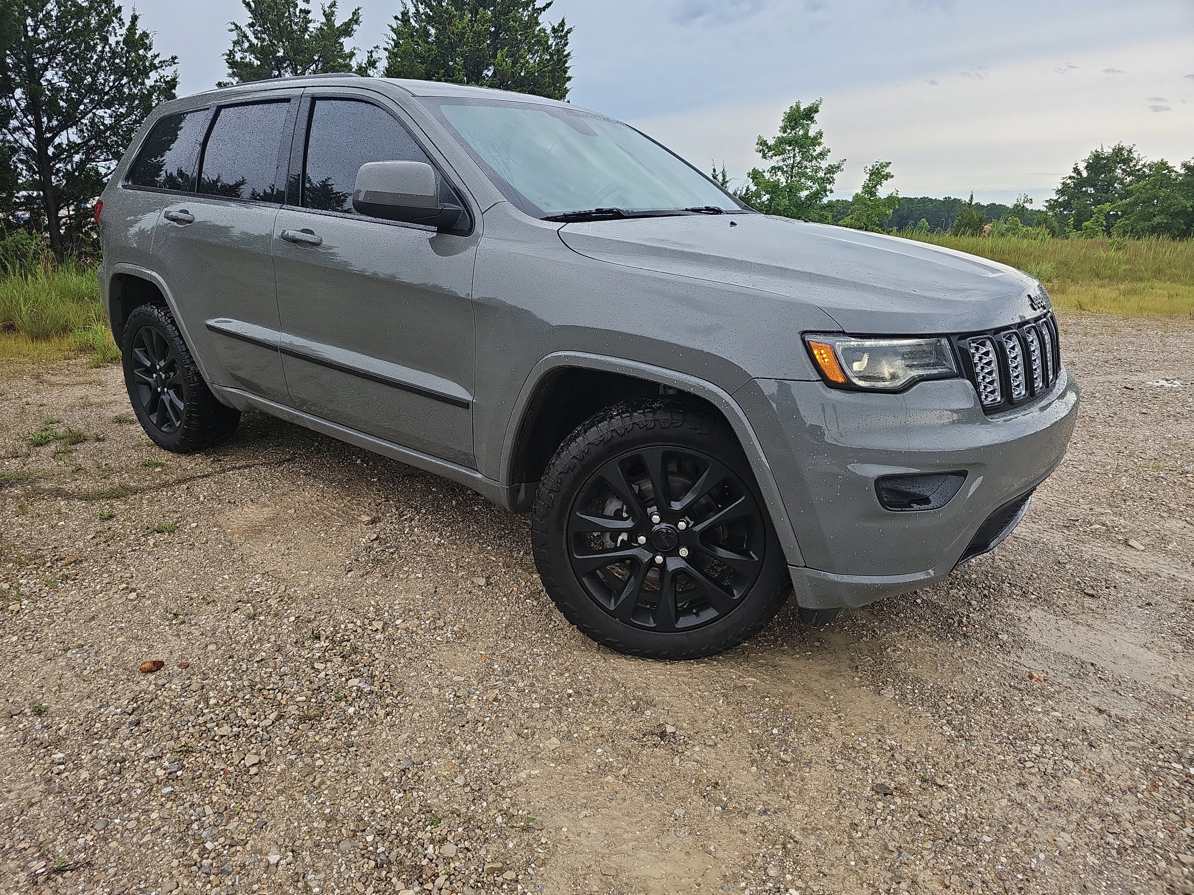 2020 Jeep Grand Cherokee Altitude