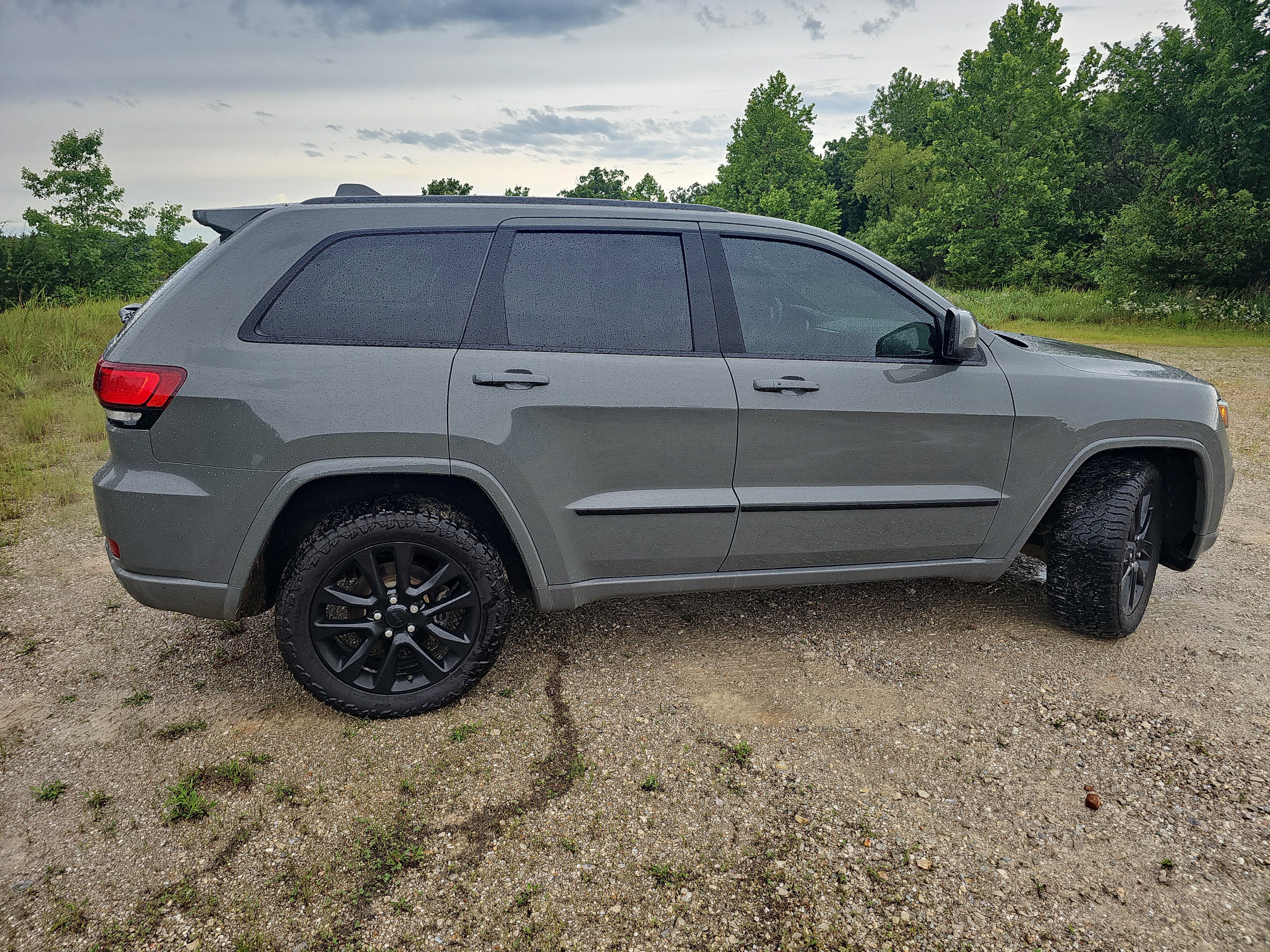 2020 Jeep Grand Cherokee Altitude