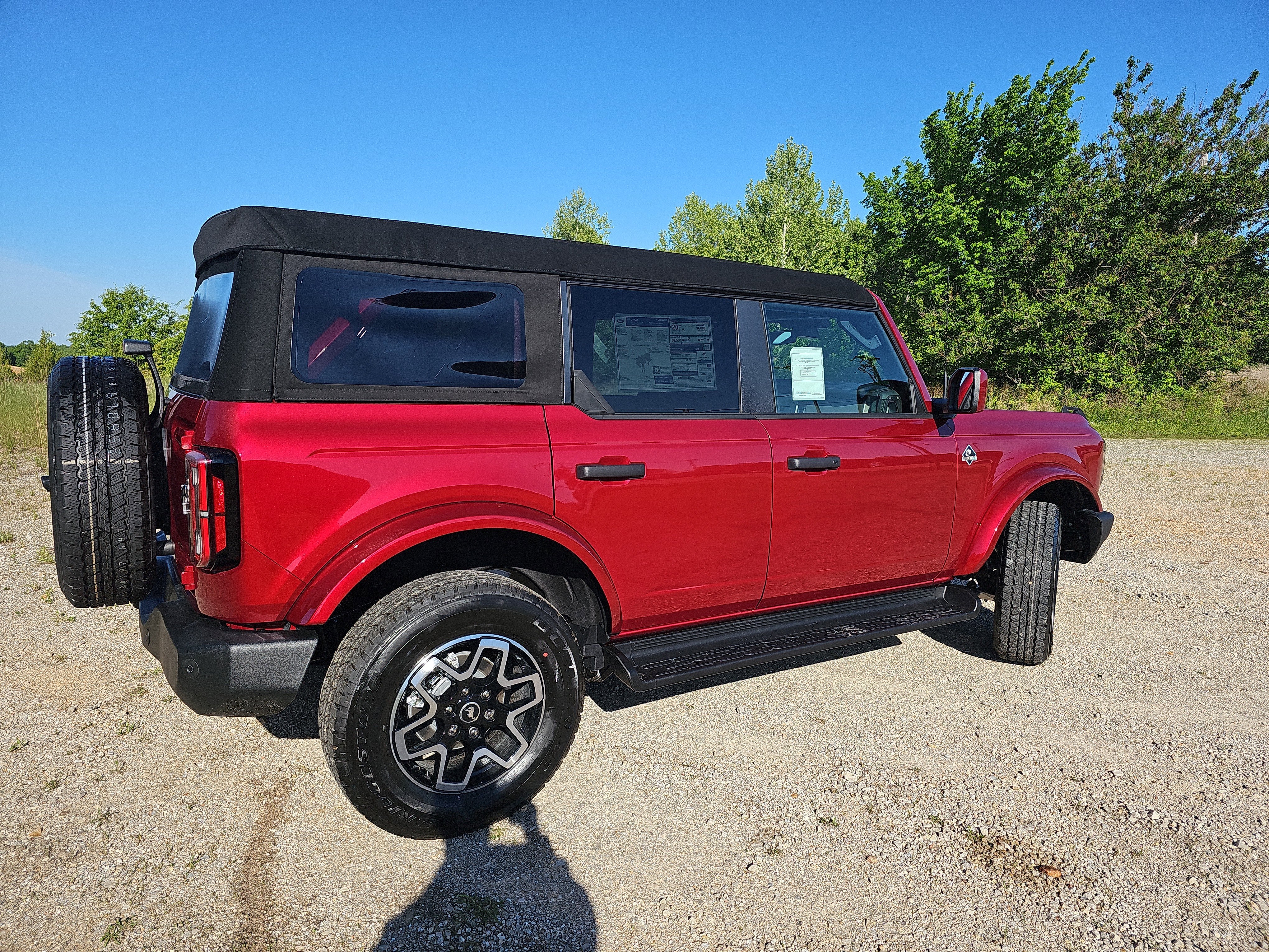 2026 Ford Bronco Outer Banks