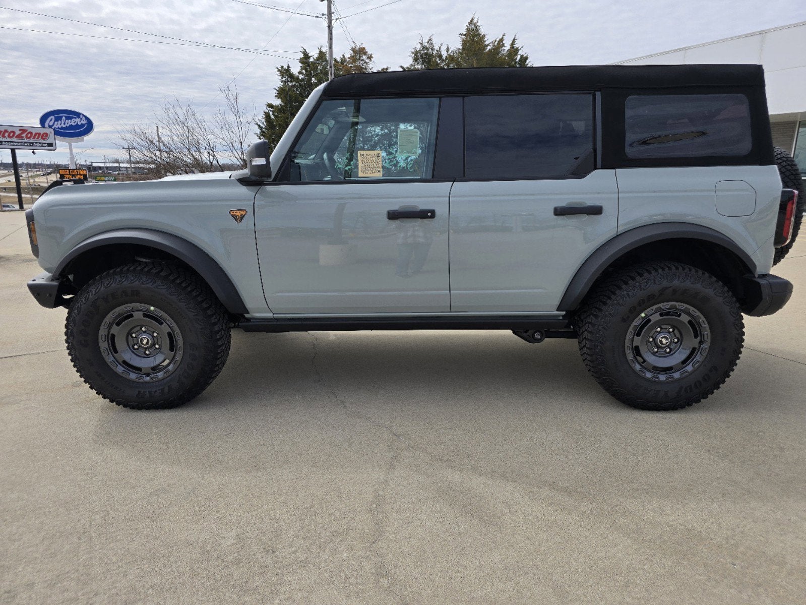 2024 Ford Bronco Badlands