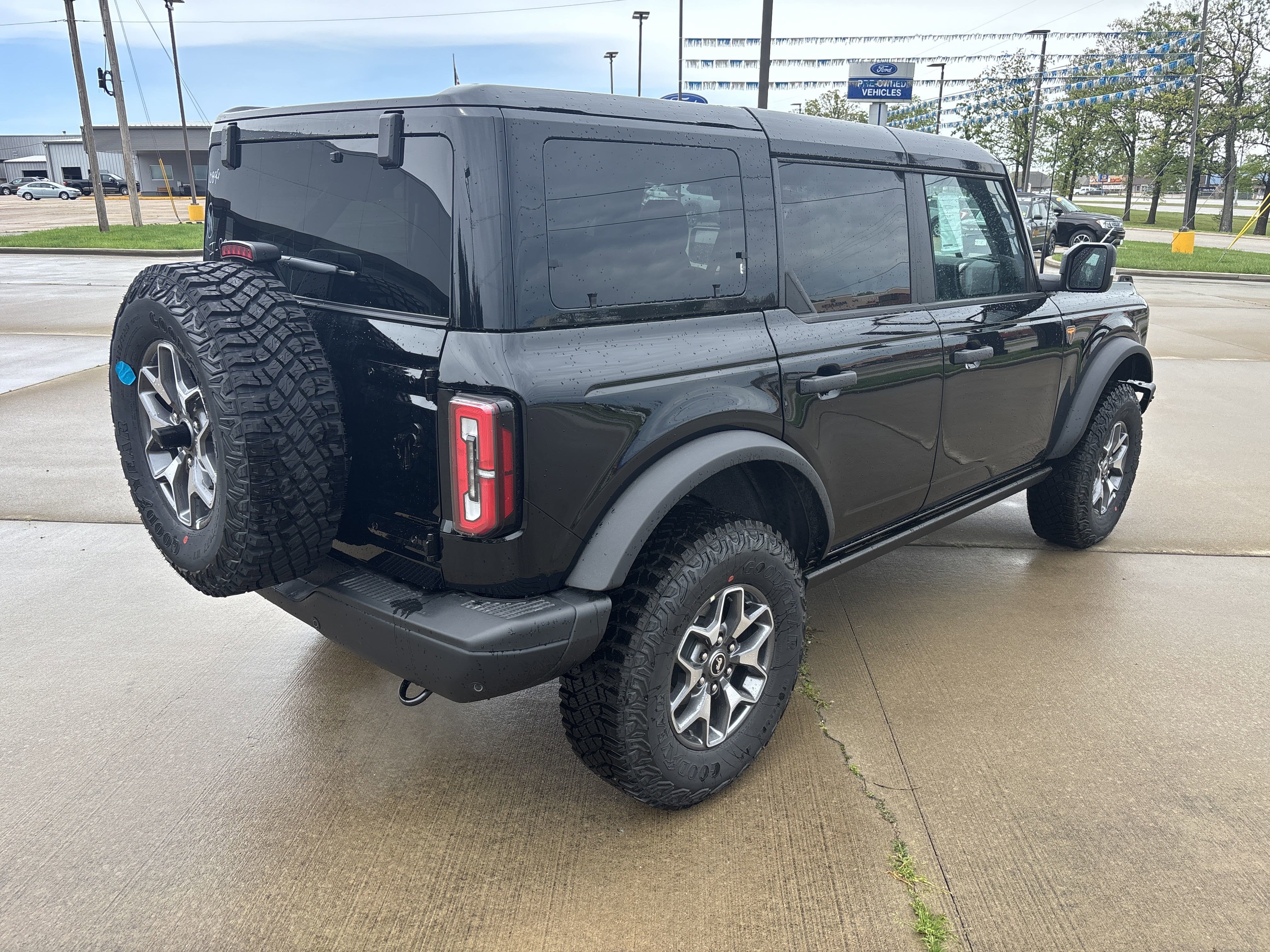 2025 Ford Bronco Badlands
