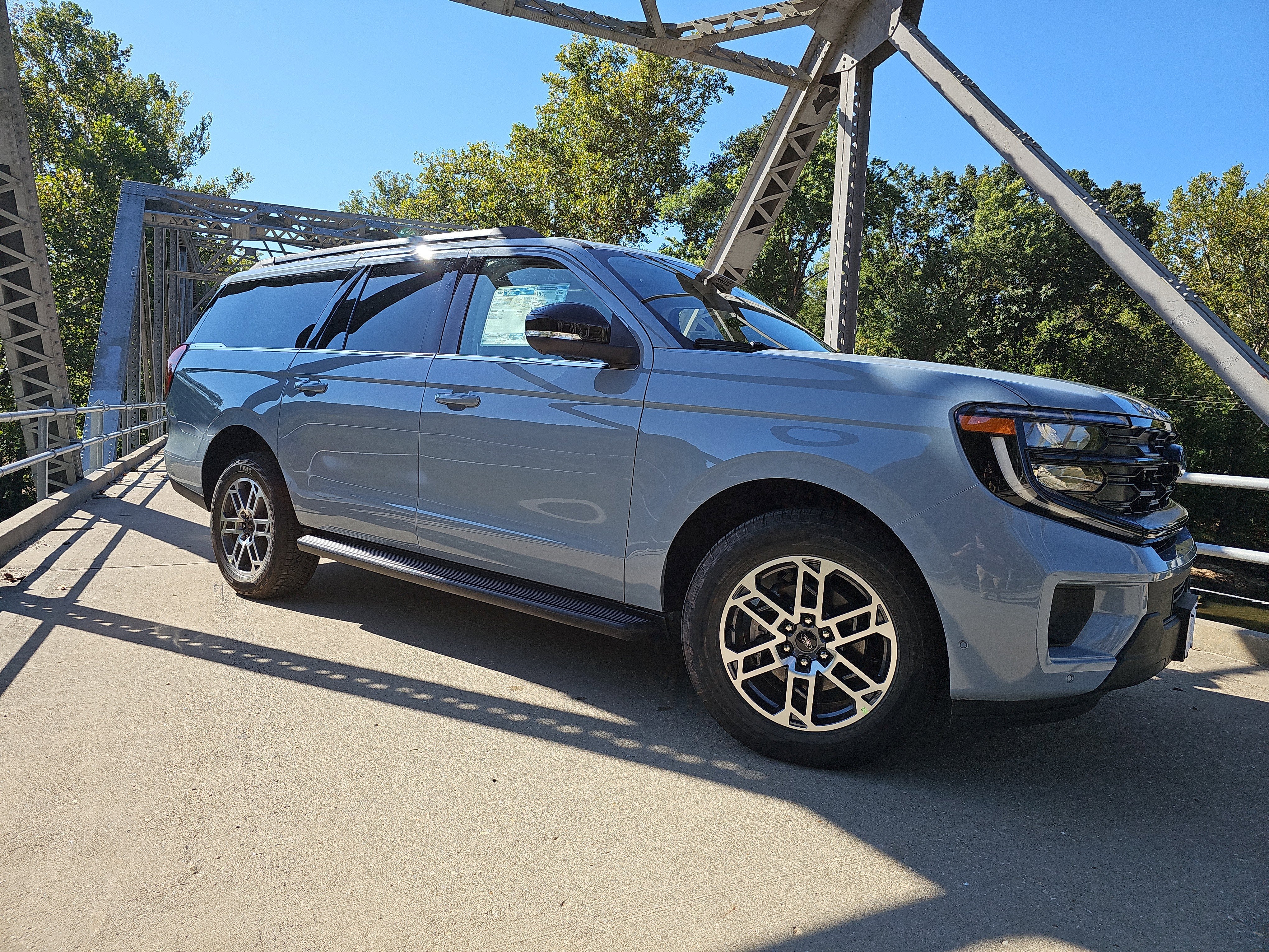 2025 Ford Expedition Max Active