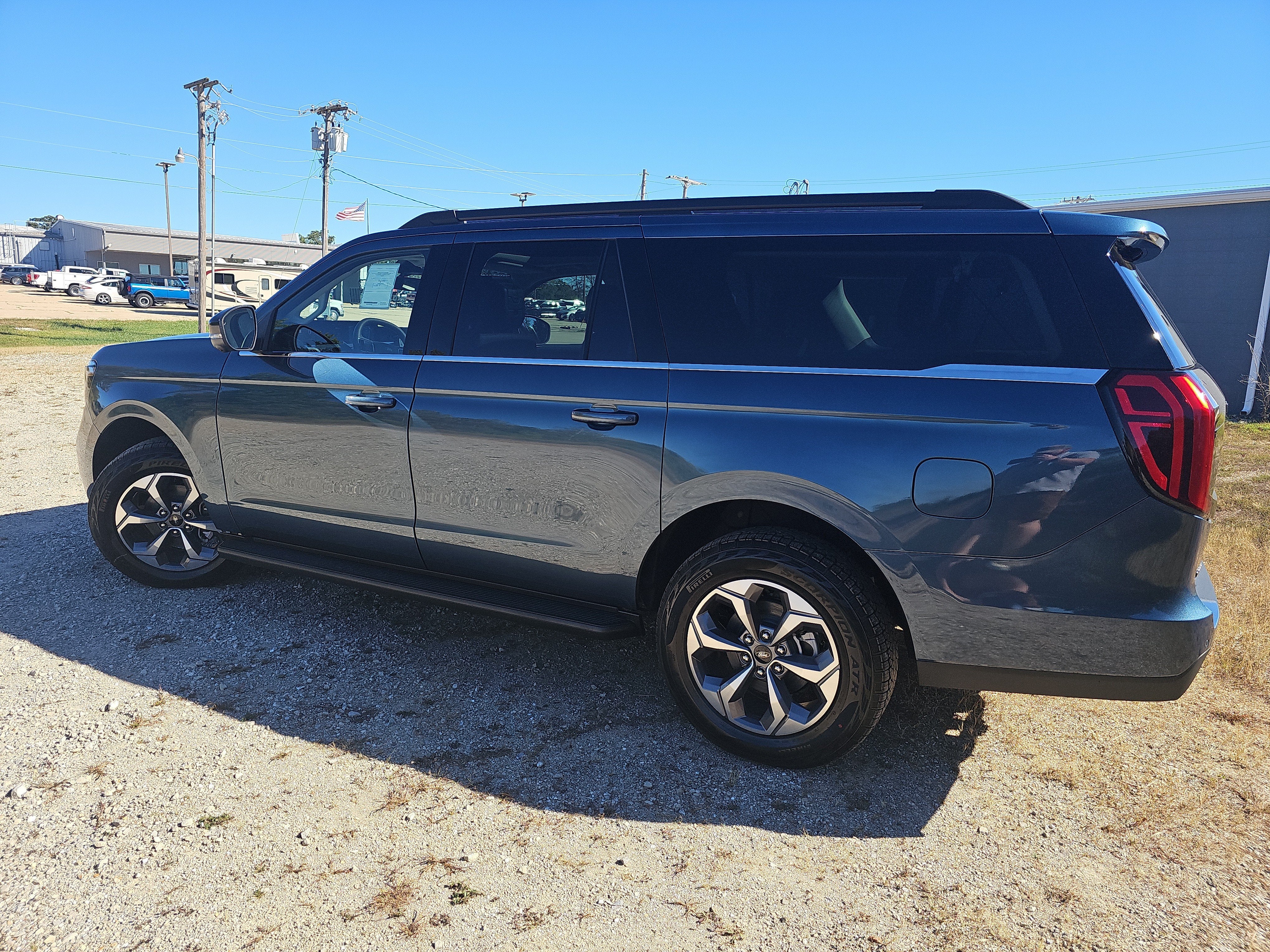 2027 Ford Expedition Max Active