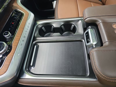 2025 Ford Expedition King Ranch