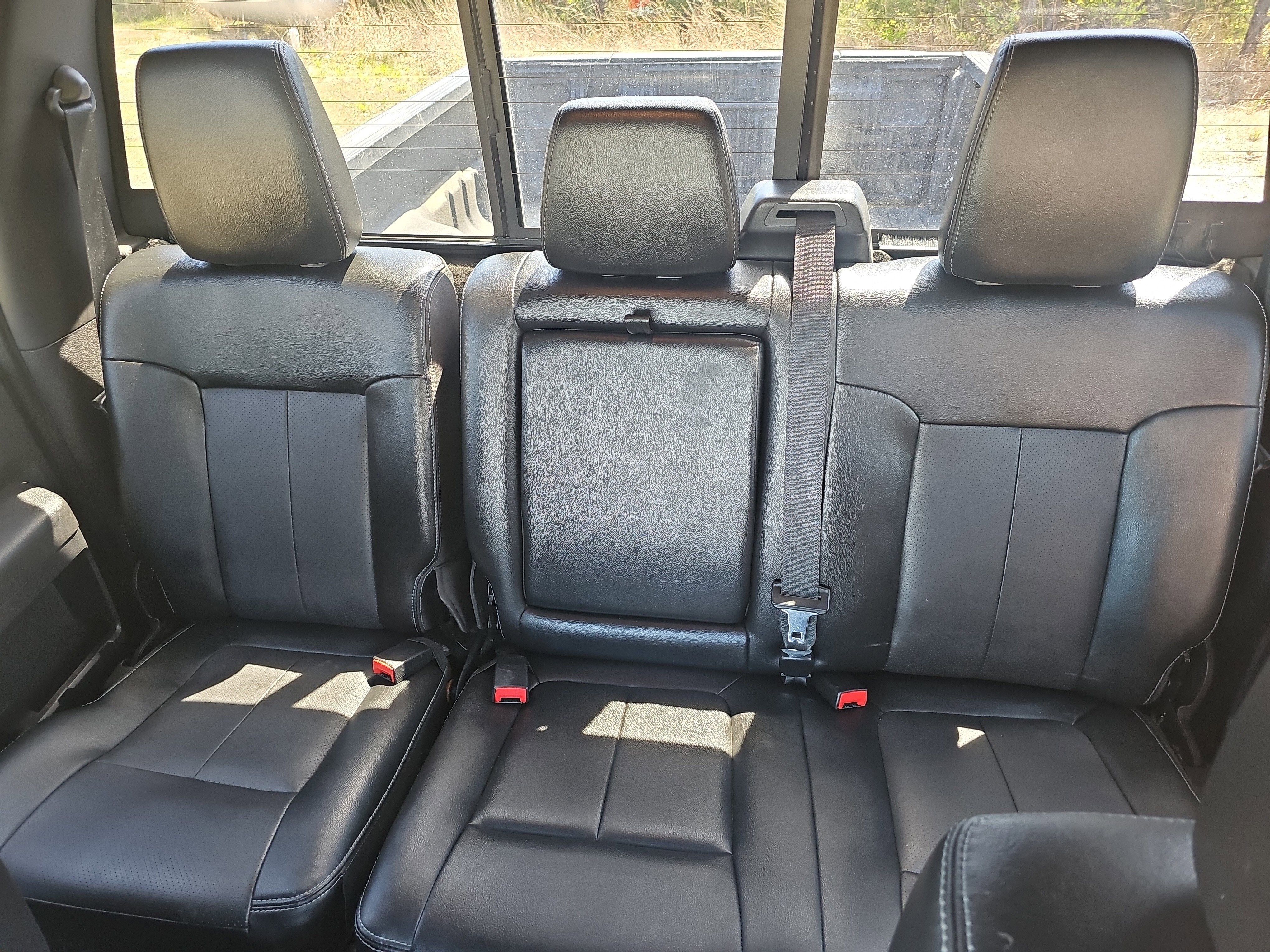 2015 Ford Super Duty F-250 SRW Lariat