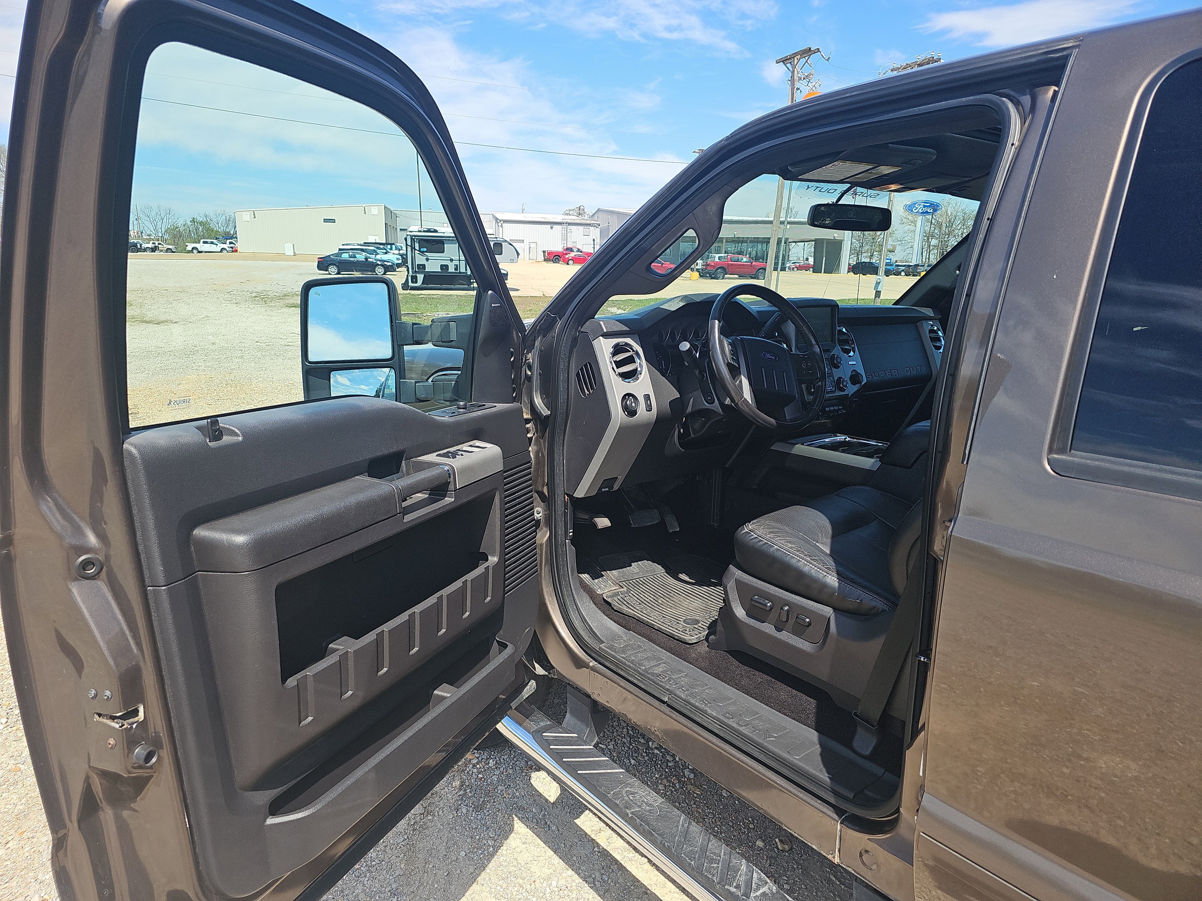 2015 Ford Super Duty F-250 SRW Lariat