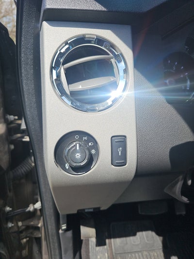 2015 Ford Super Duty F-250 SRW Lariat