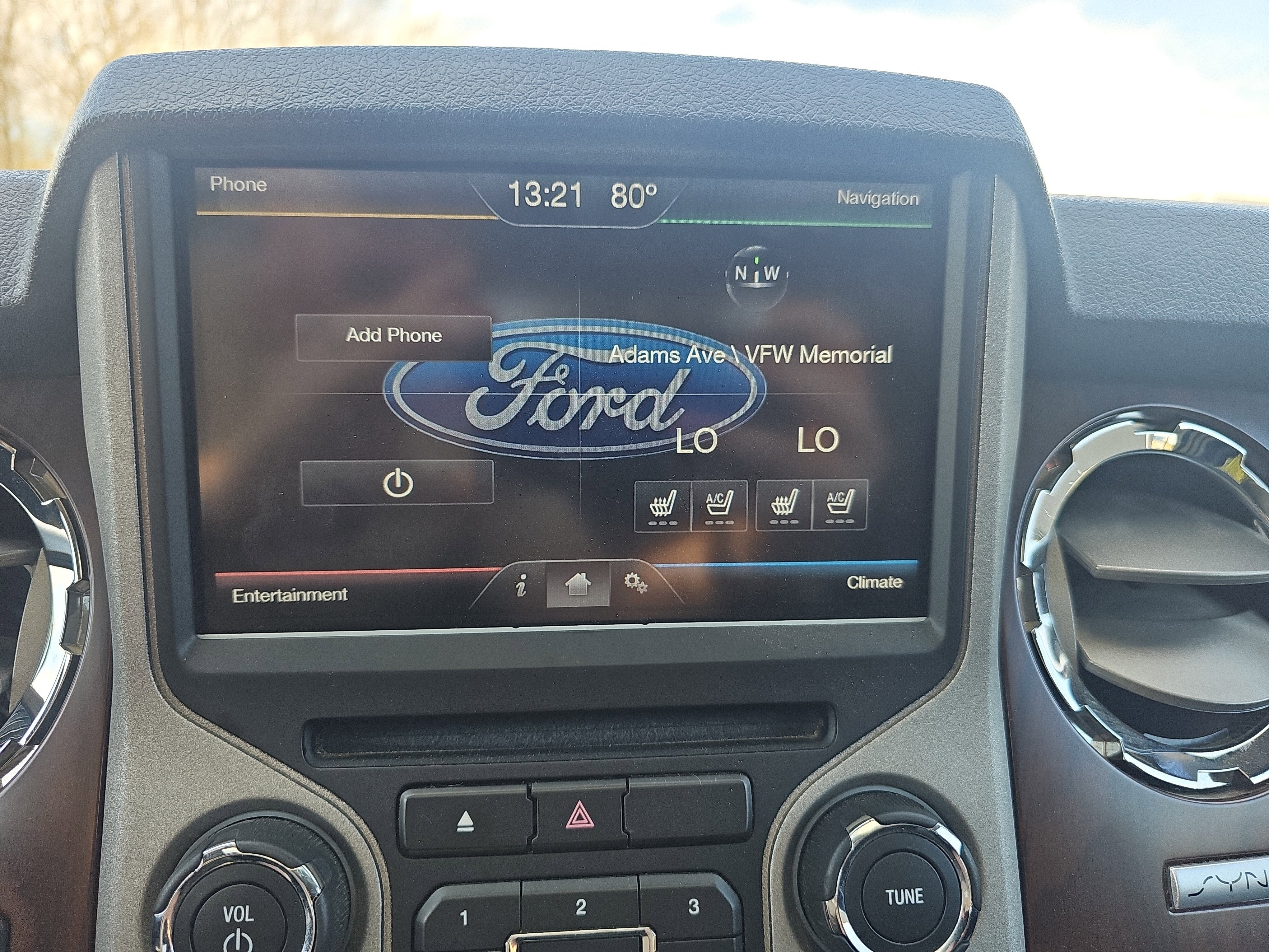 2015 Ford Super Duty F-250 SRW Lariat