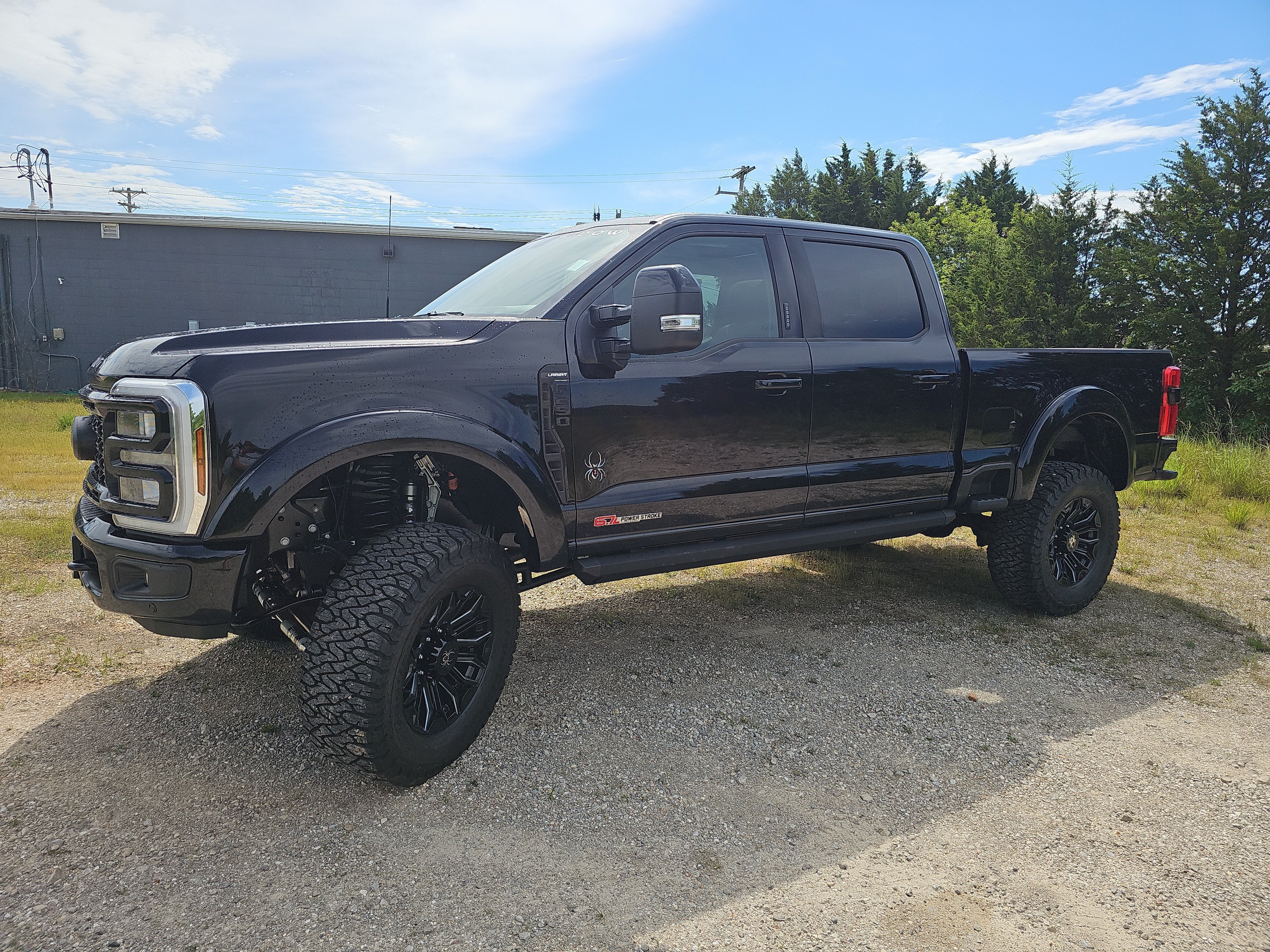 2026 Ford Super Duty F-250 SRW LARIAT