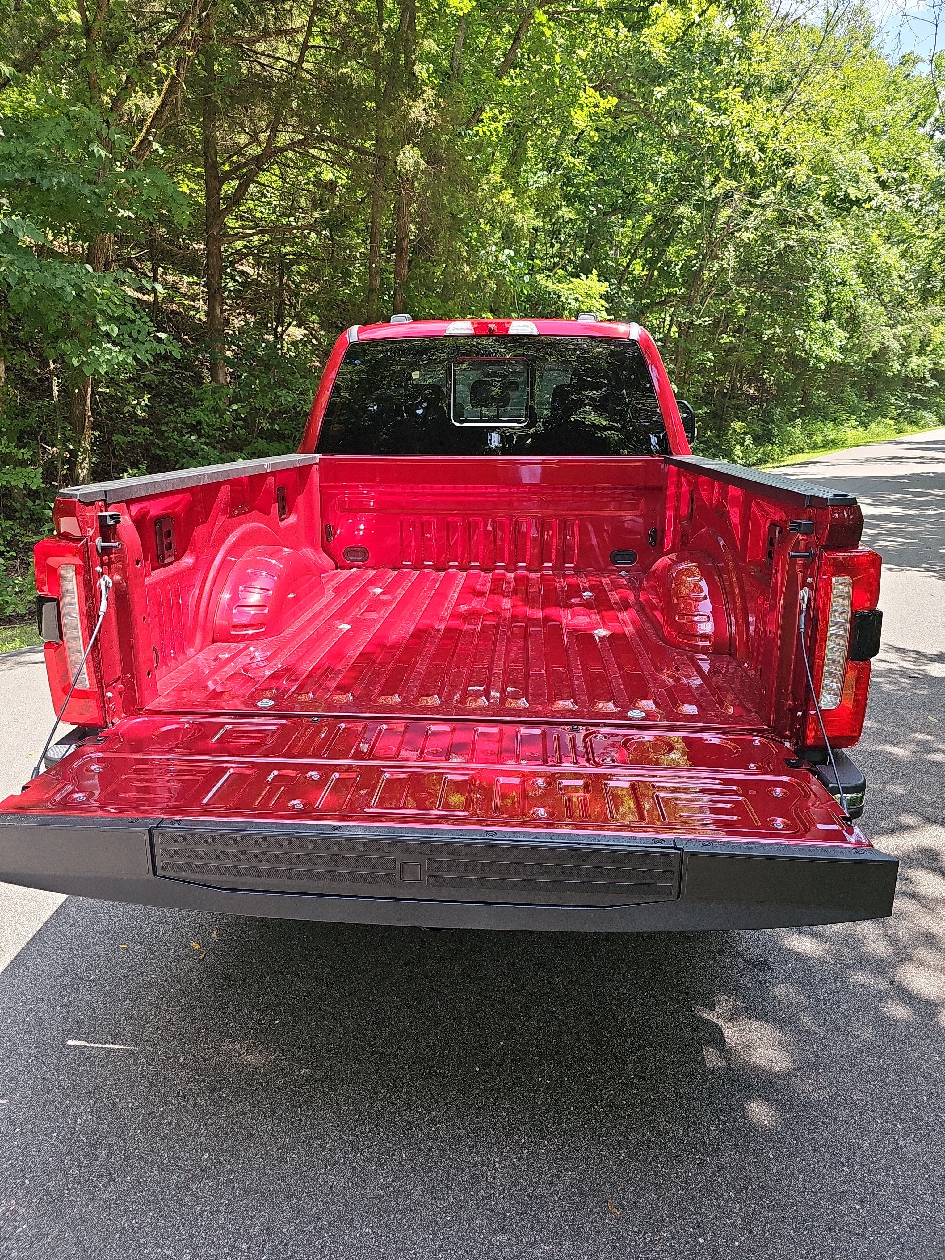 2026 Ford Super Duty F-350 SRW LARIAT