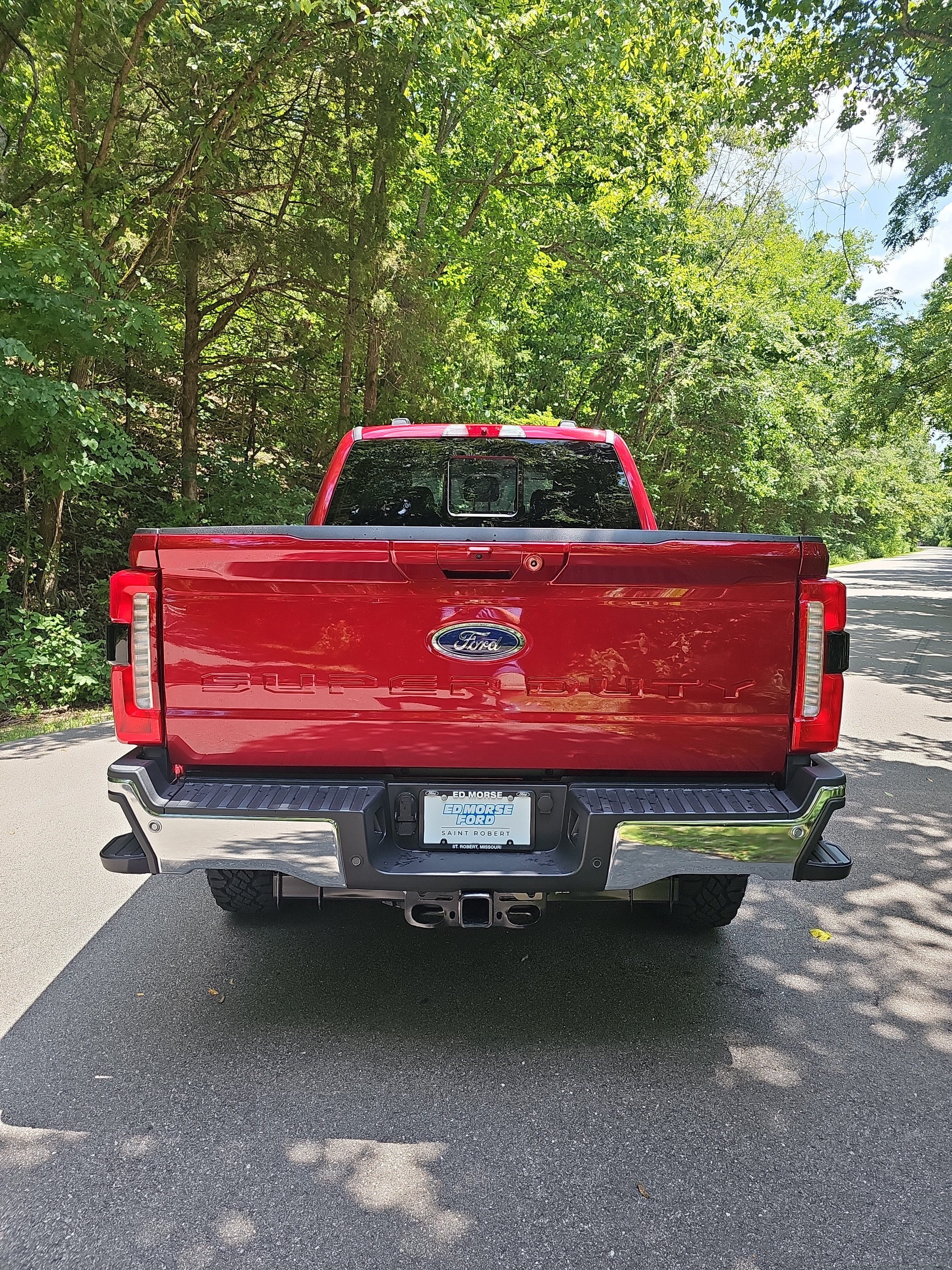 2026 Ford Super Duty F-350 SRW LARIAT