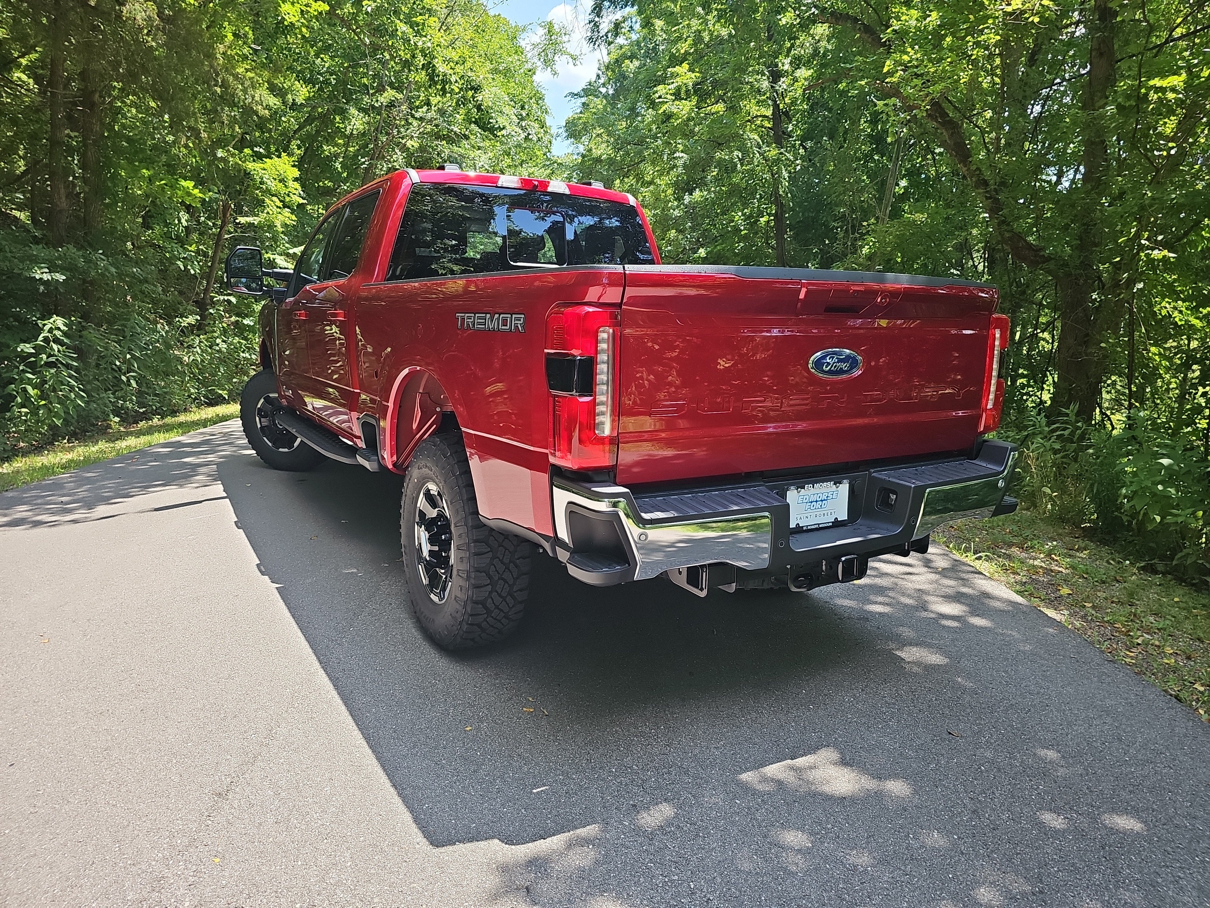 2026 Ford Super Duty F-350 SRW LARIAT