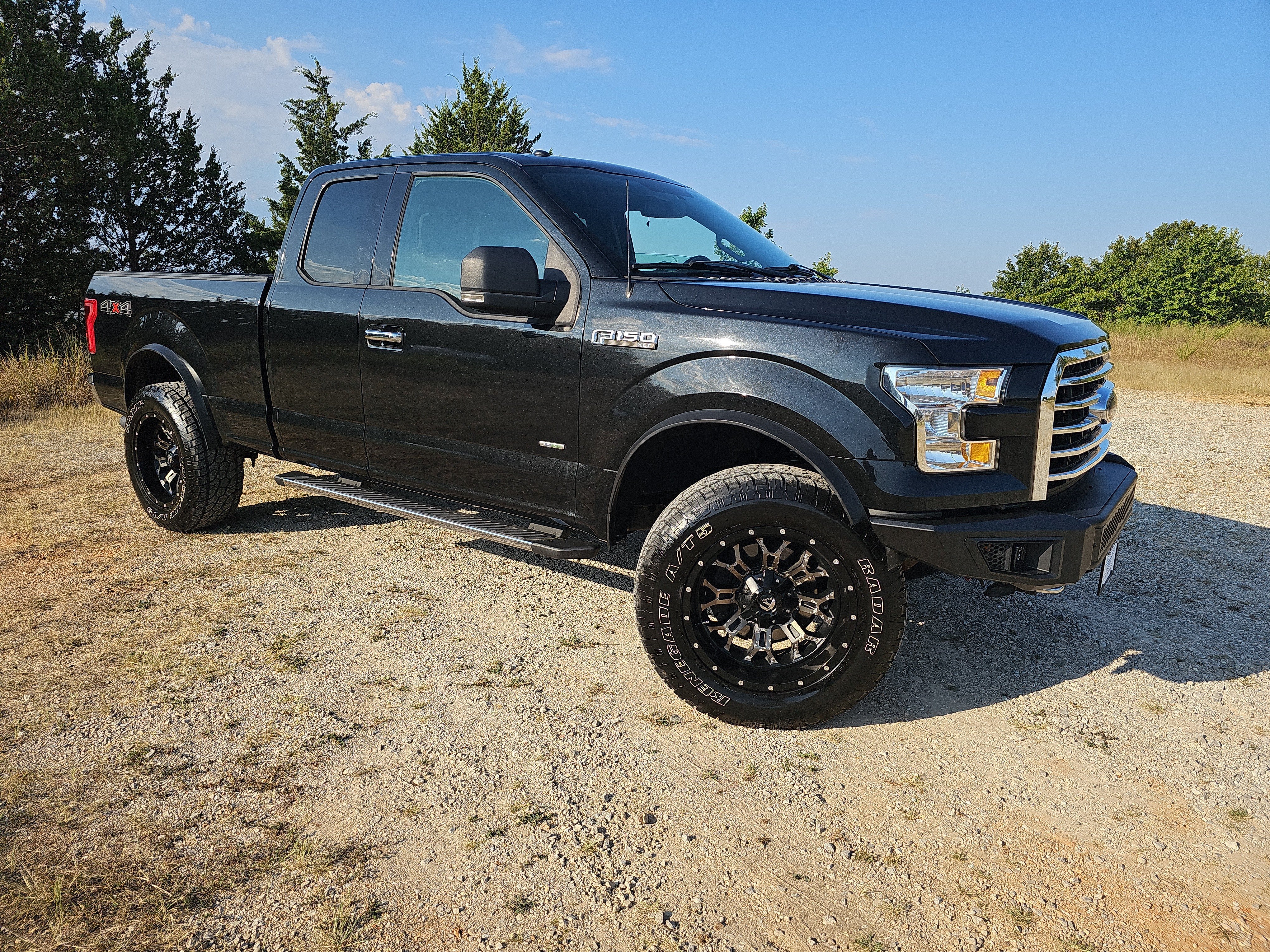 Used 2015 Ford F-150 XLT with VIN 1FTEX1EPXFFB54170 for sale in Saint Robert, MO