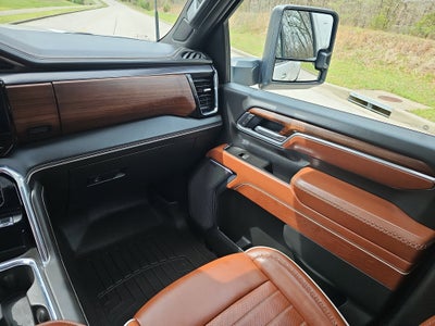 2025 GMC Sierra 3500HD Denali Ultimate