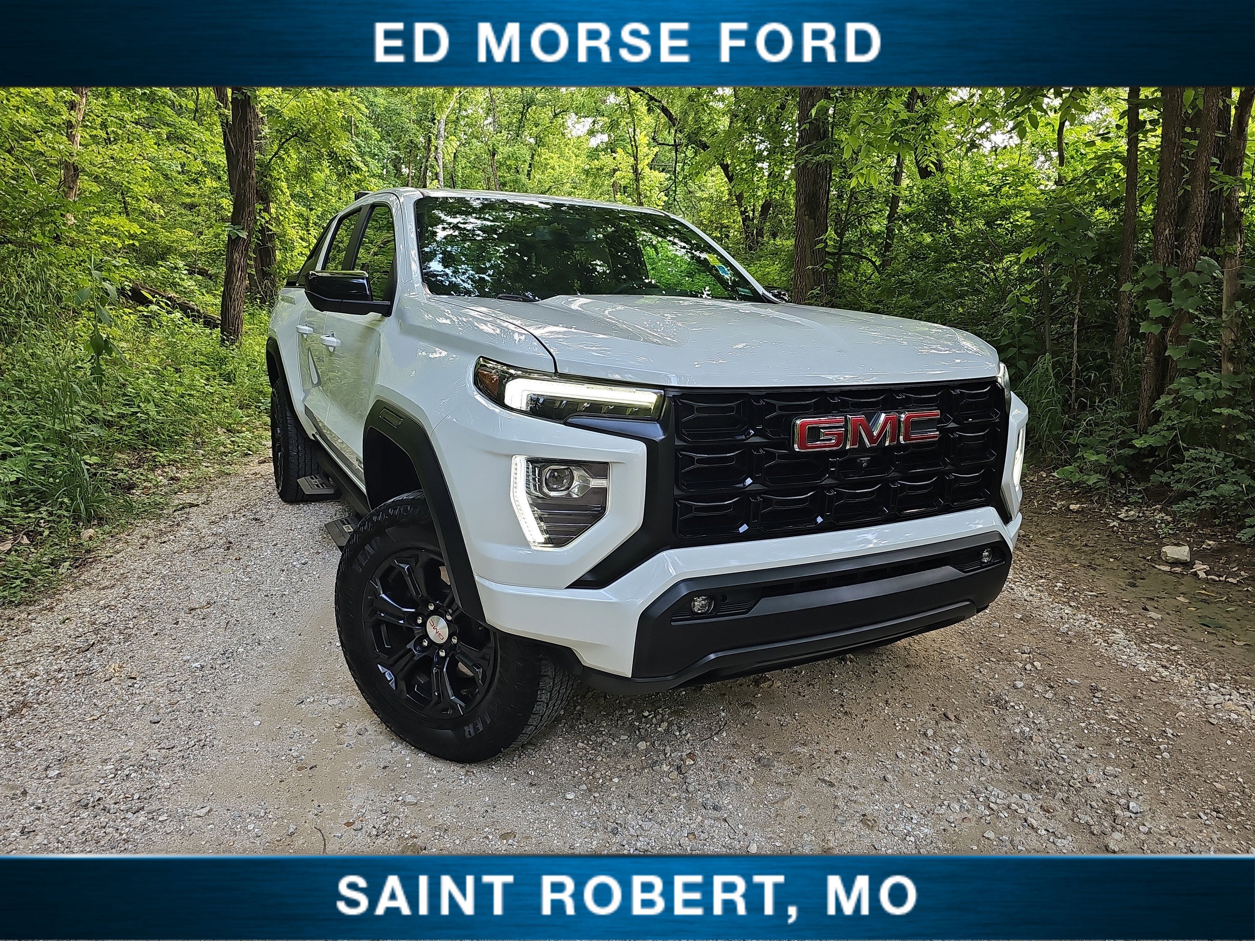 2023 GMC Canyon 2WD Elevation Crew Cab Short Box's photo