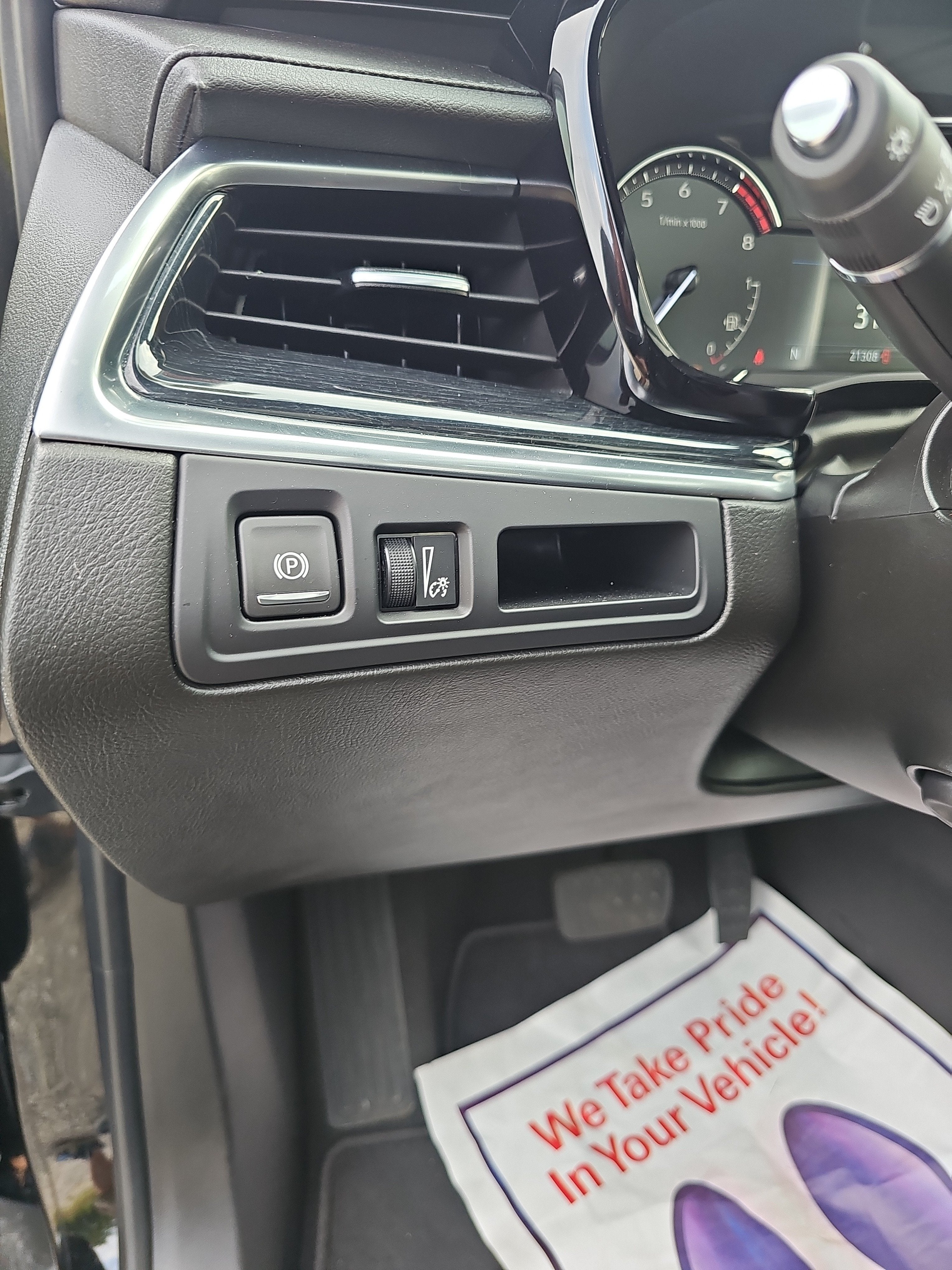 2025 Cadillac XT5 FWD Premium Luxury