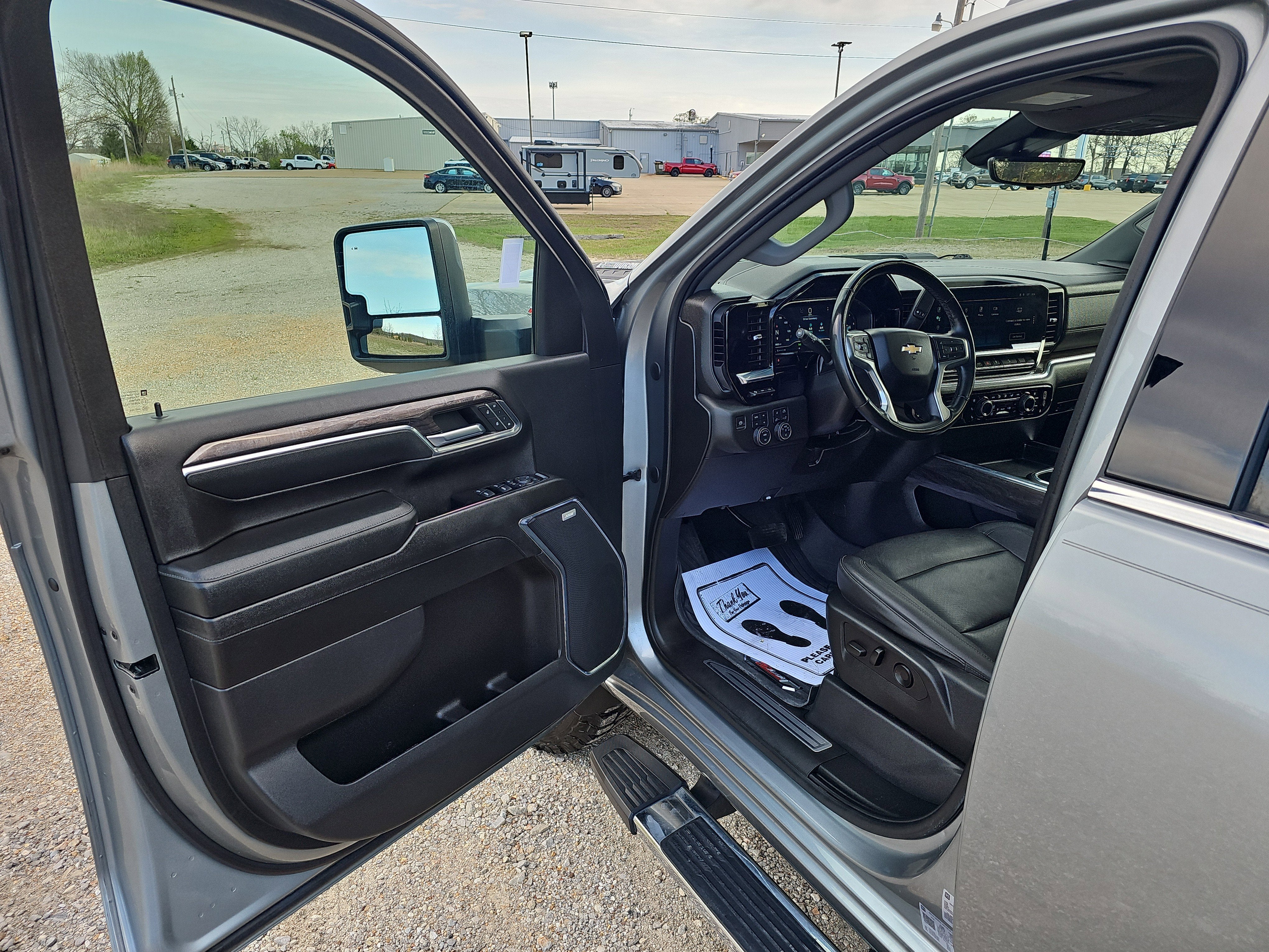 2024 Chevrolet Silverado 2500HD LTZ