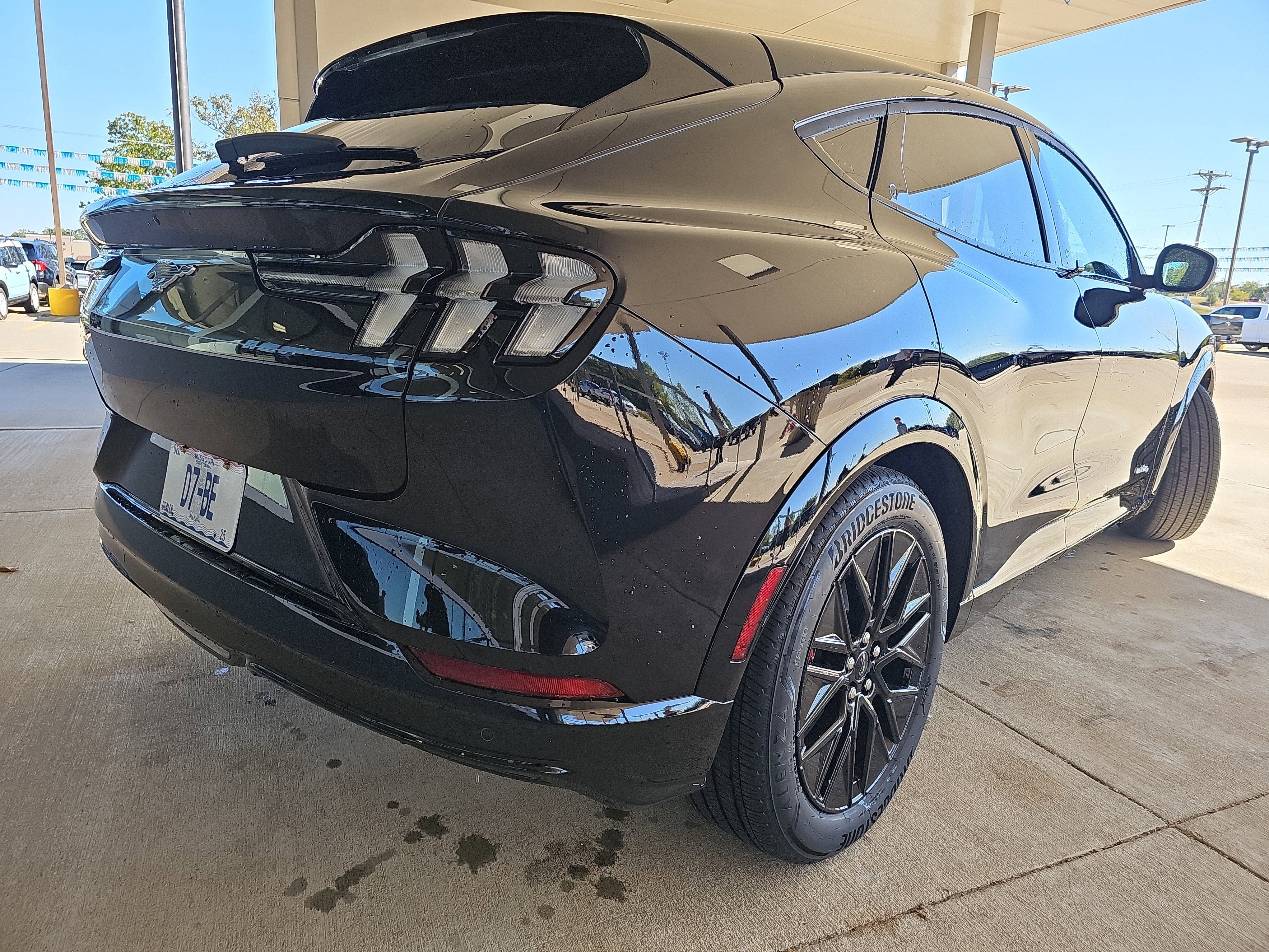 2025 Ford Mustang Mach-E Premium