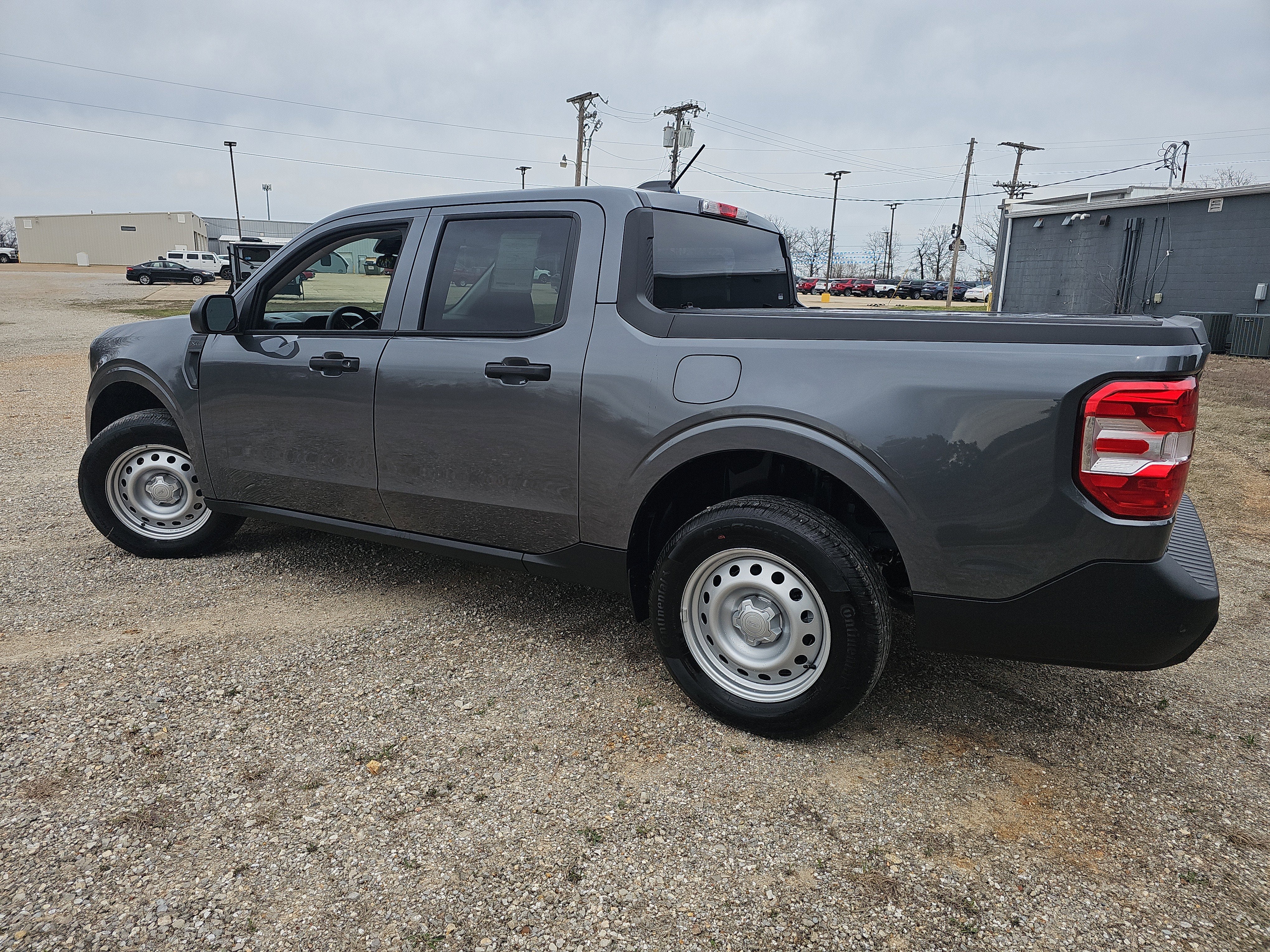 2026 Ford Maverick XL