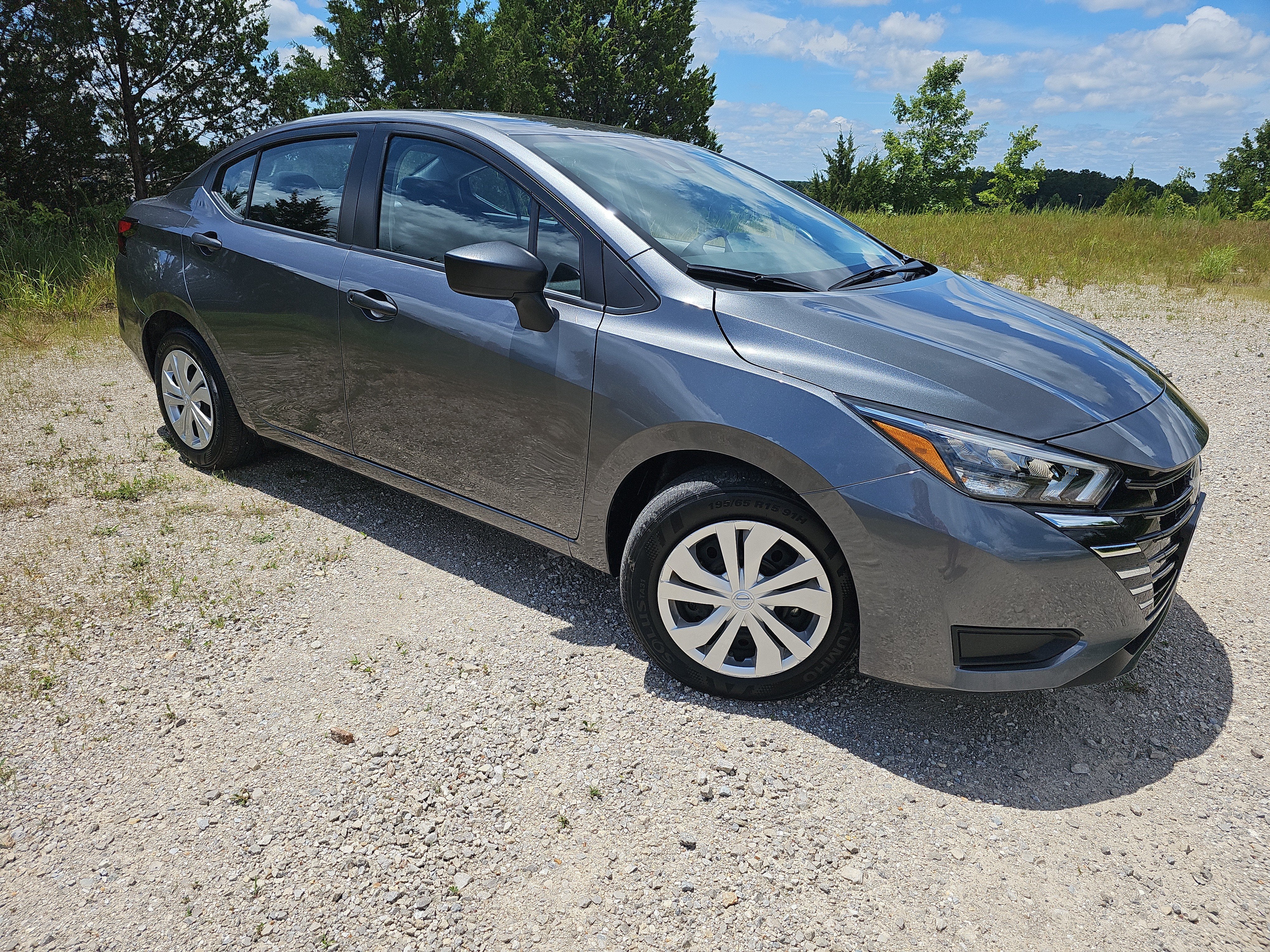 2025 Nissan Versa S