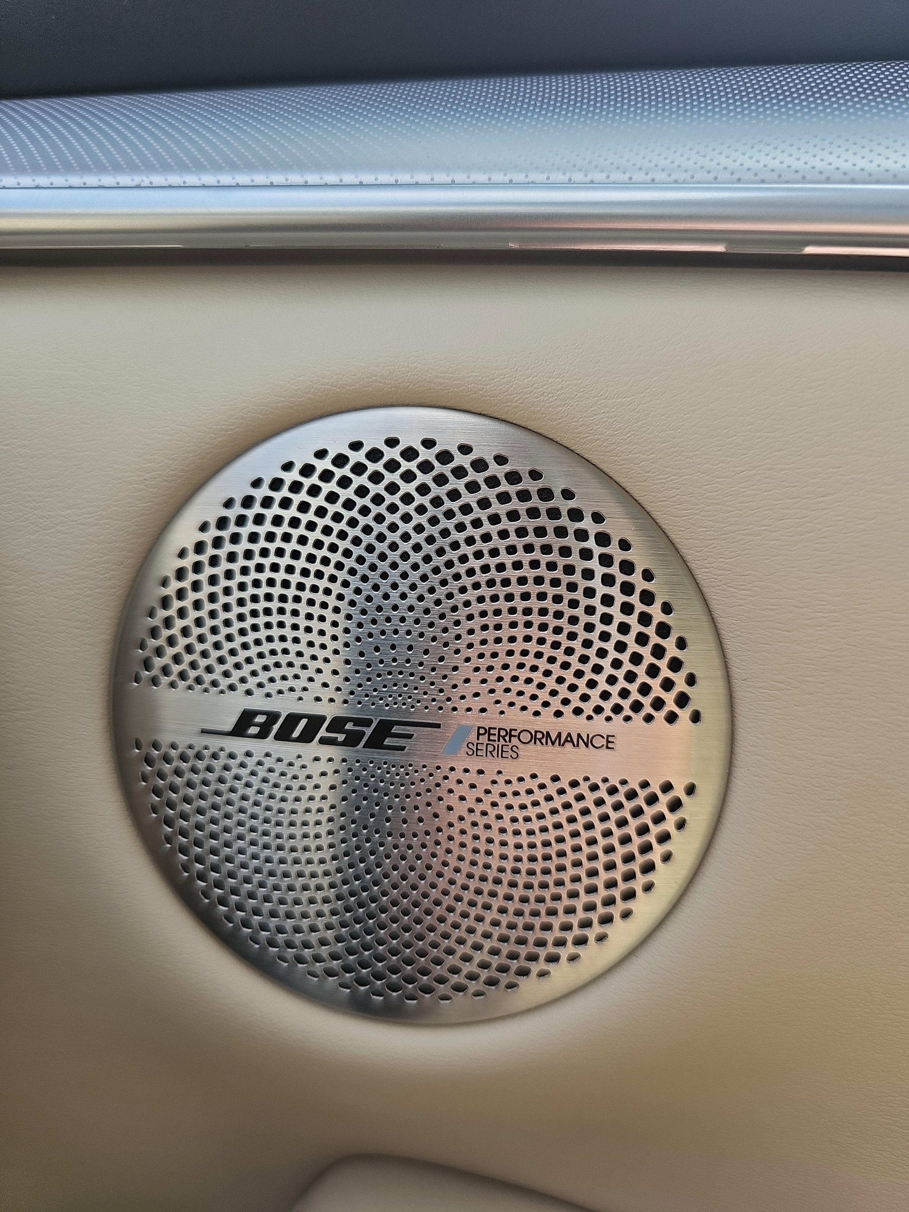 2022 INFINITI QX50 ESSENTIAL