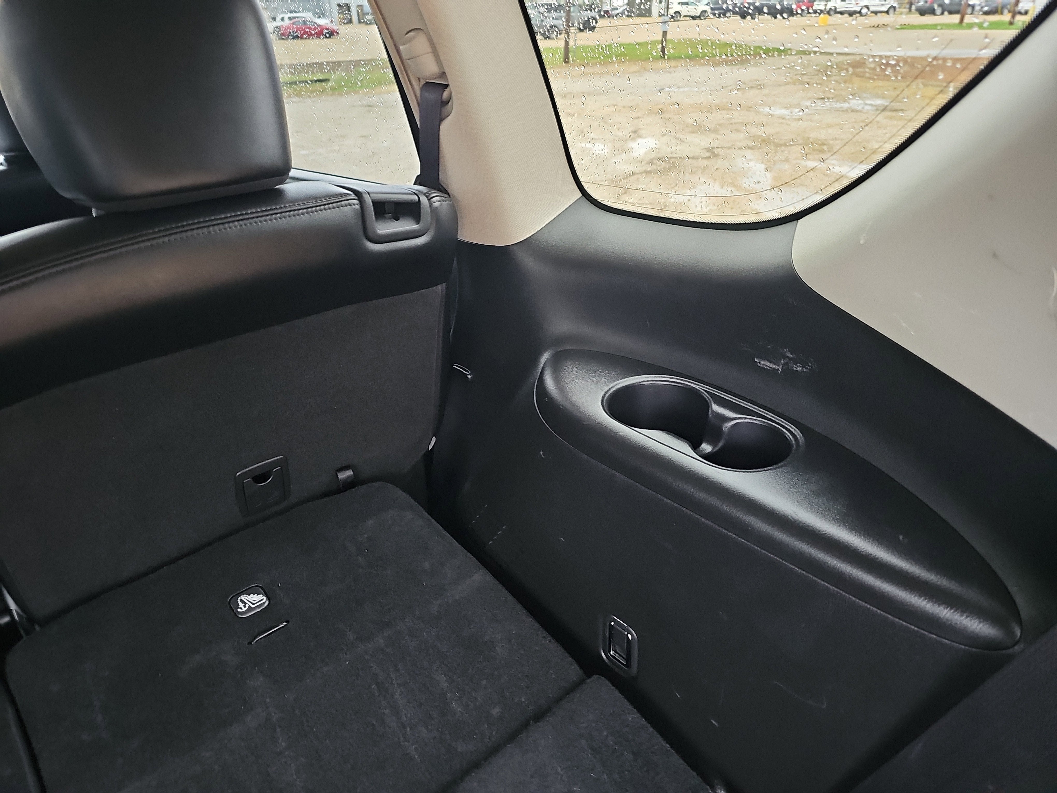 2024 Nissan Armada SV