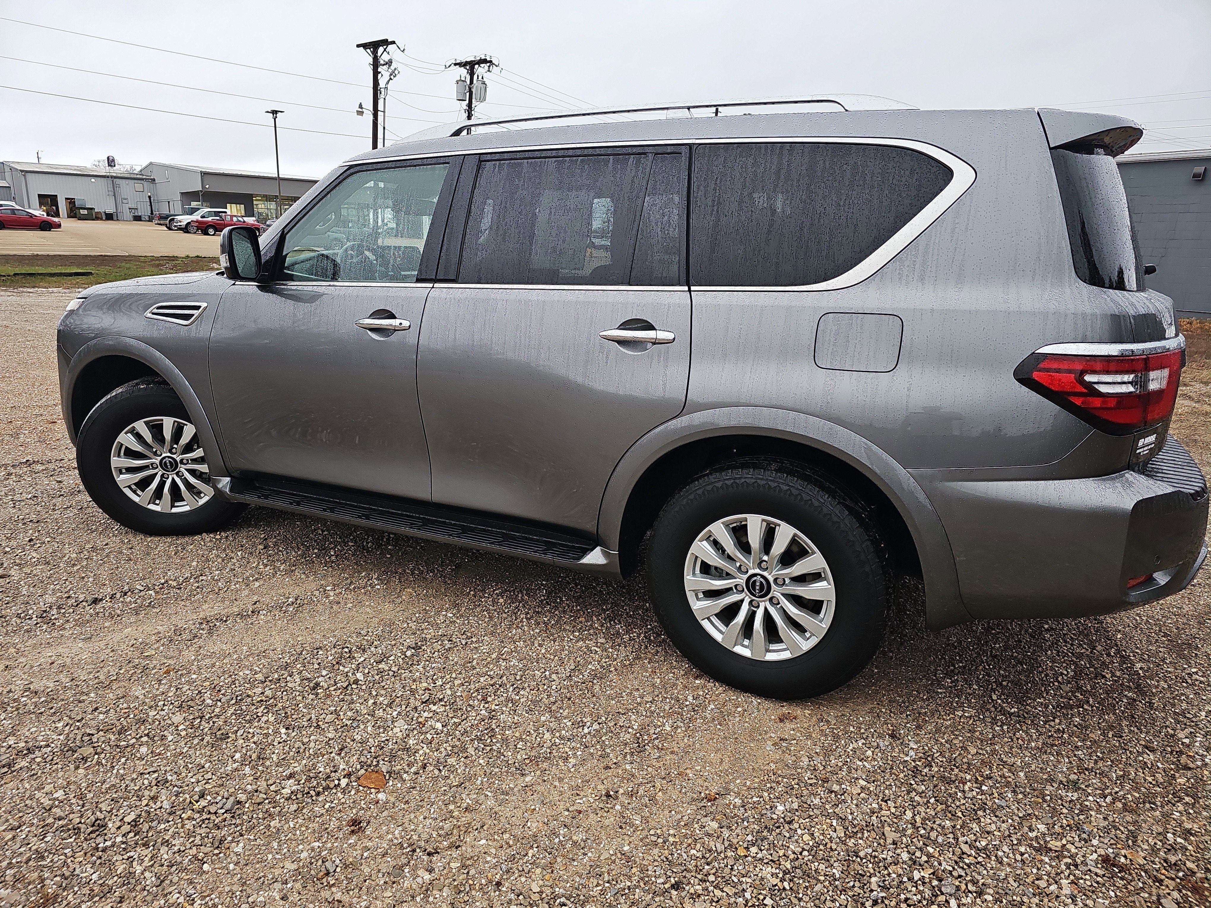 2024 Nissan Armada SV