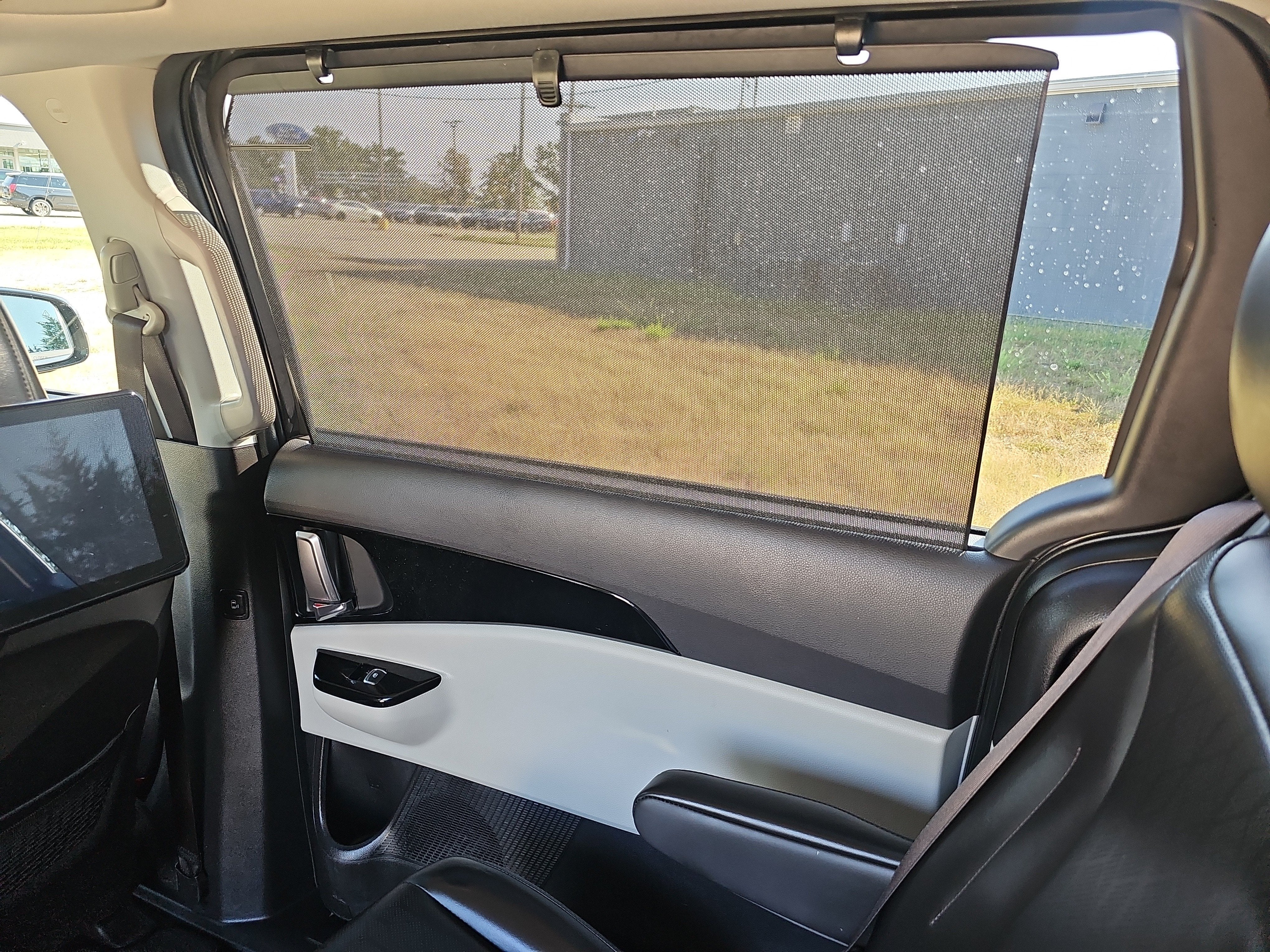 2022 Kia Carnival SX