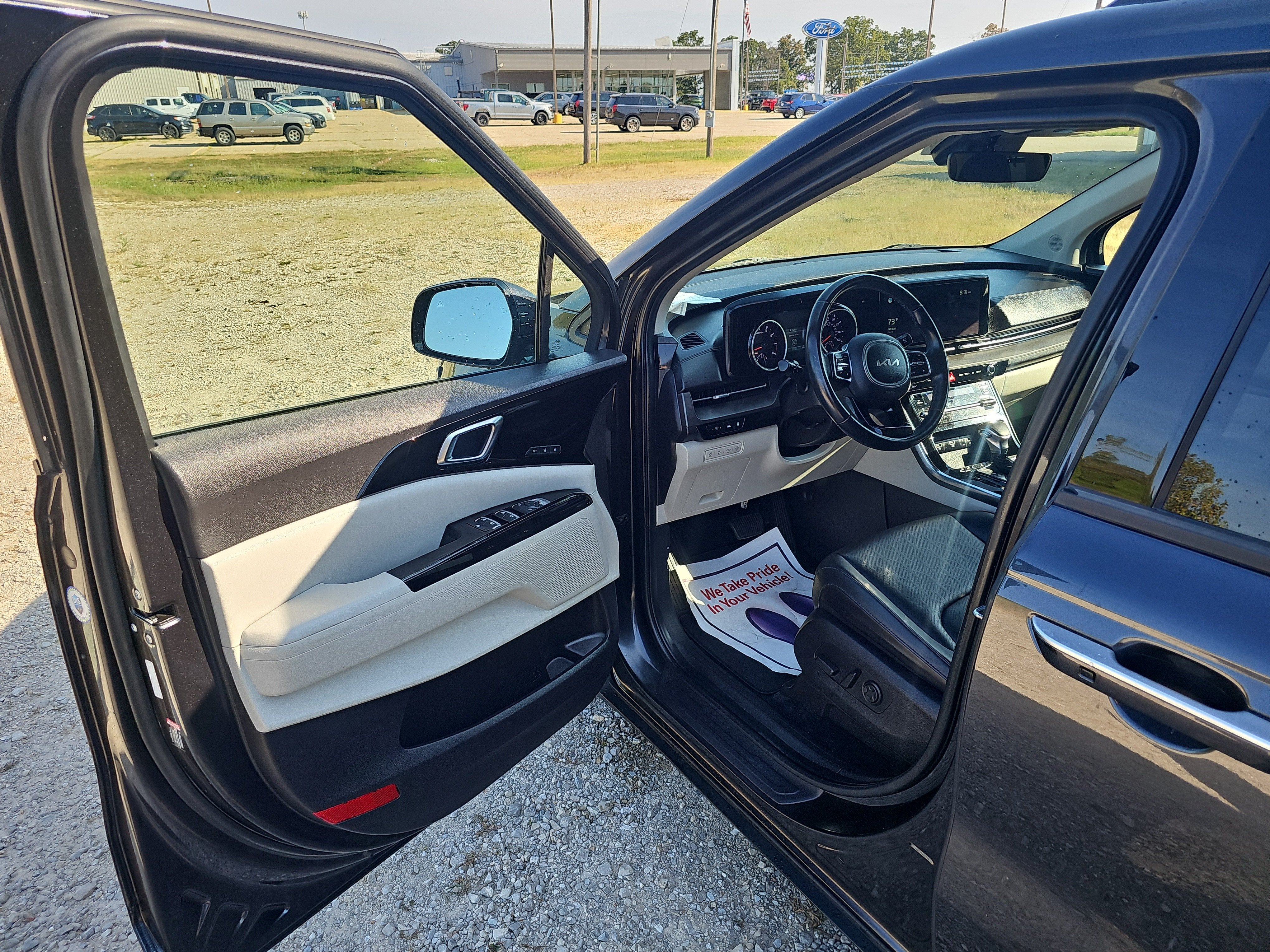 2022 Kia Carnival SX