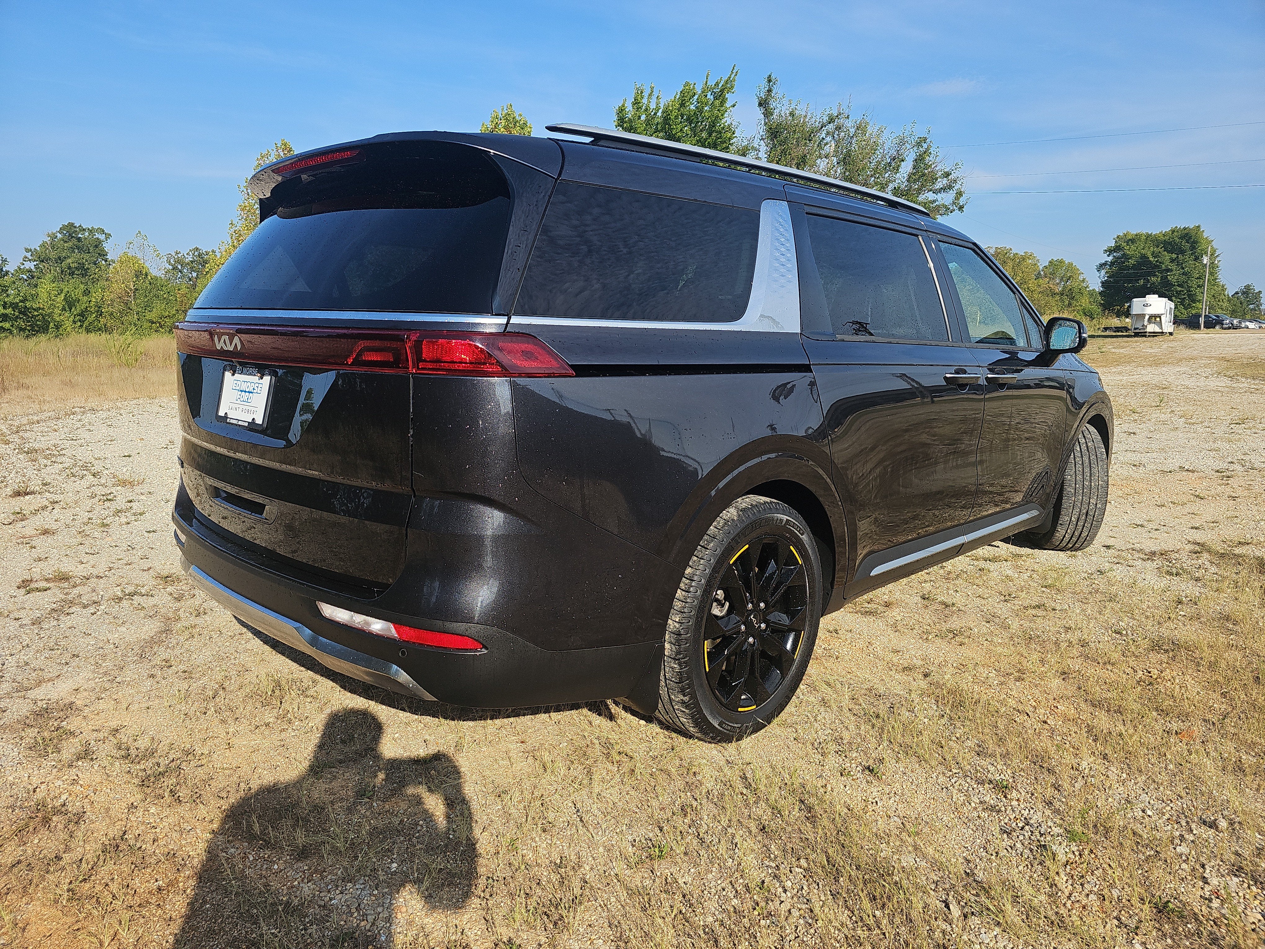 2022 Kia Carnival SX