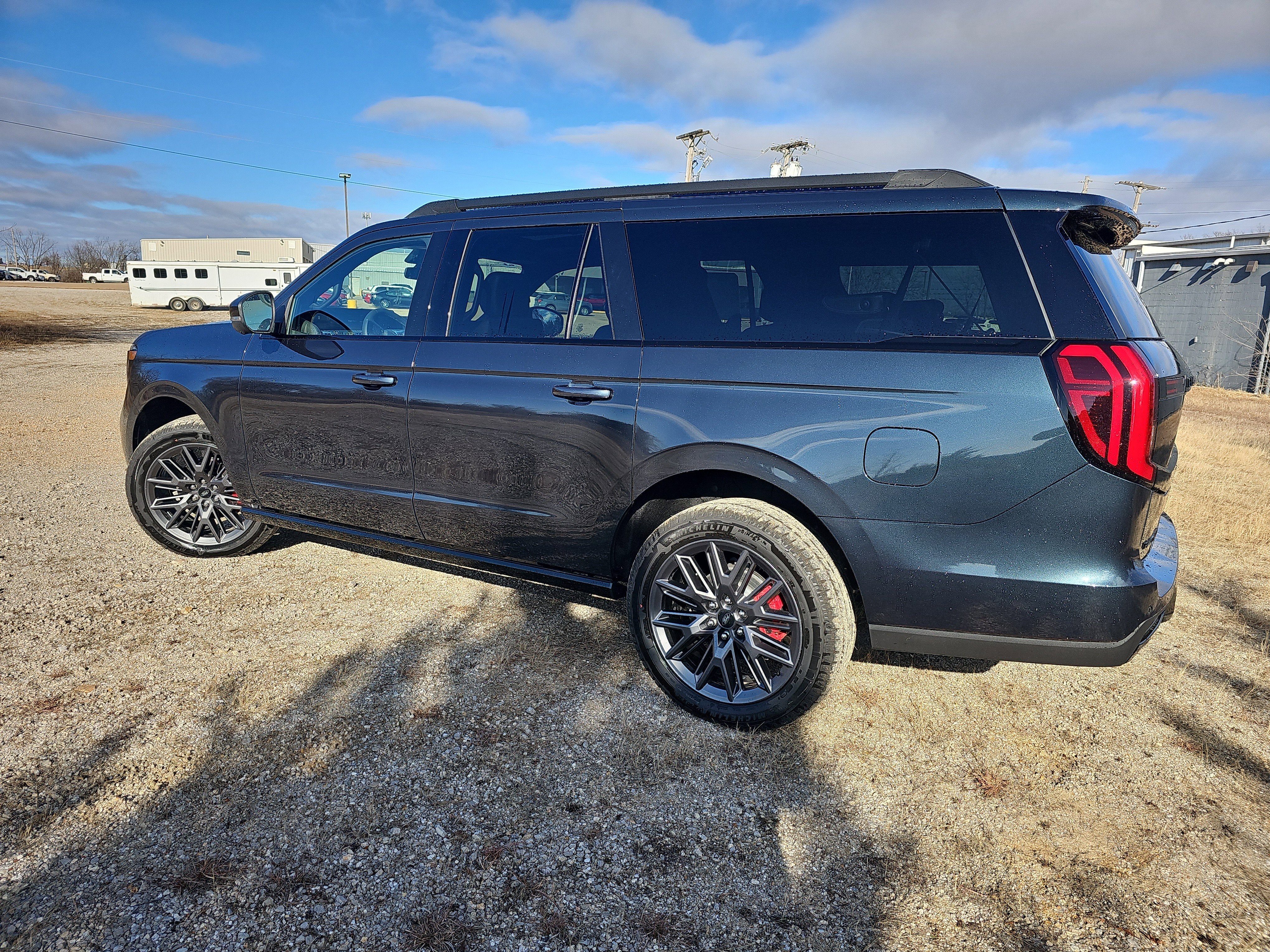 2025 Ford Expedition Max Platinum